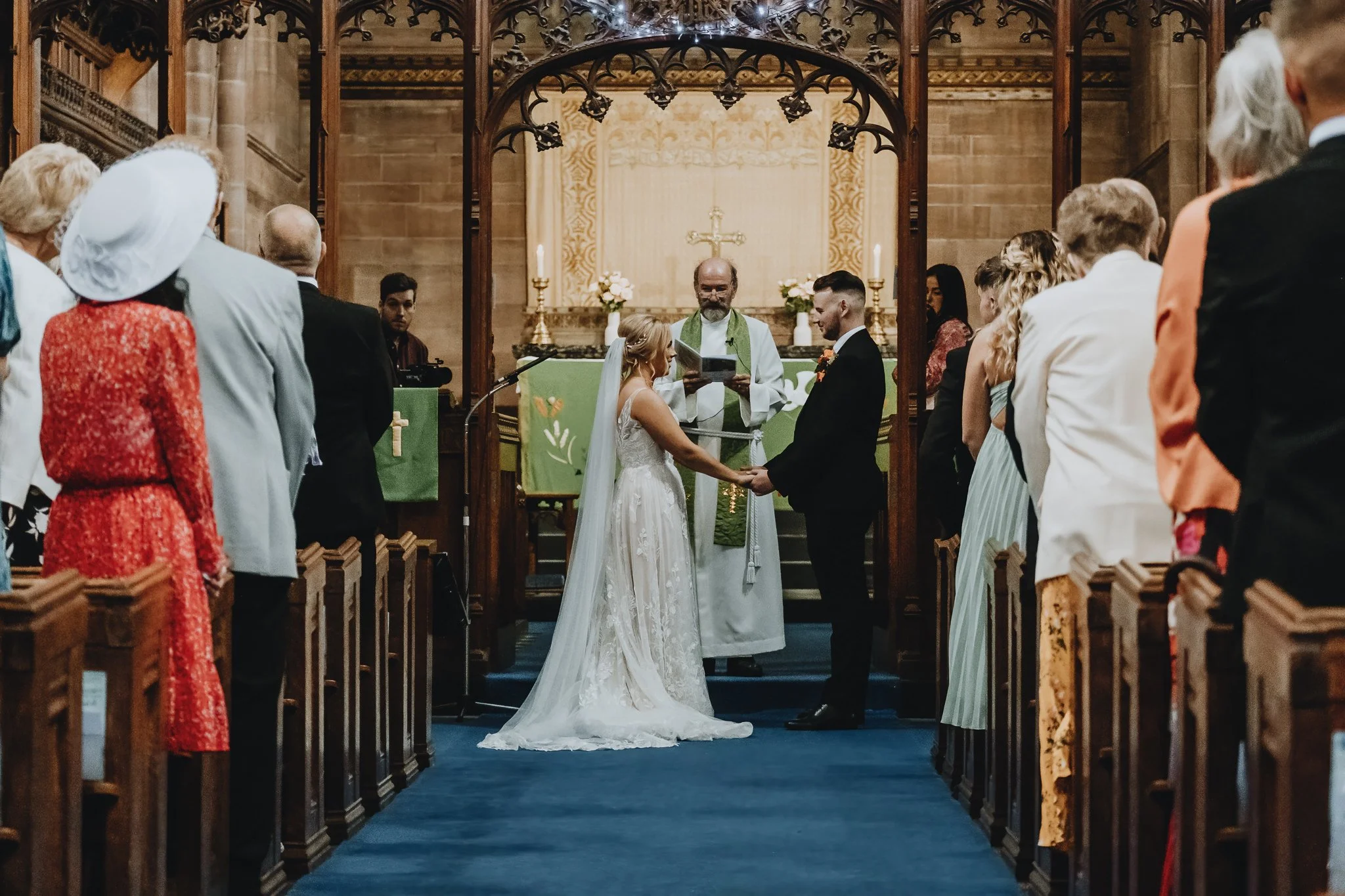 St-Marys-Church-Stretton-Burton-Town-Hall-Wedding043.jpg
