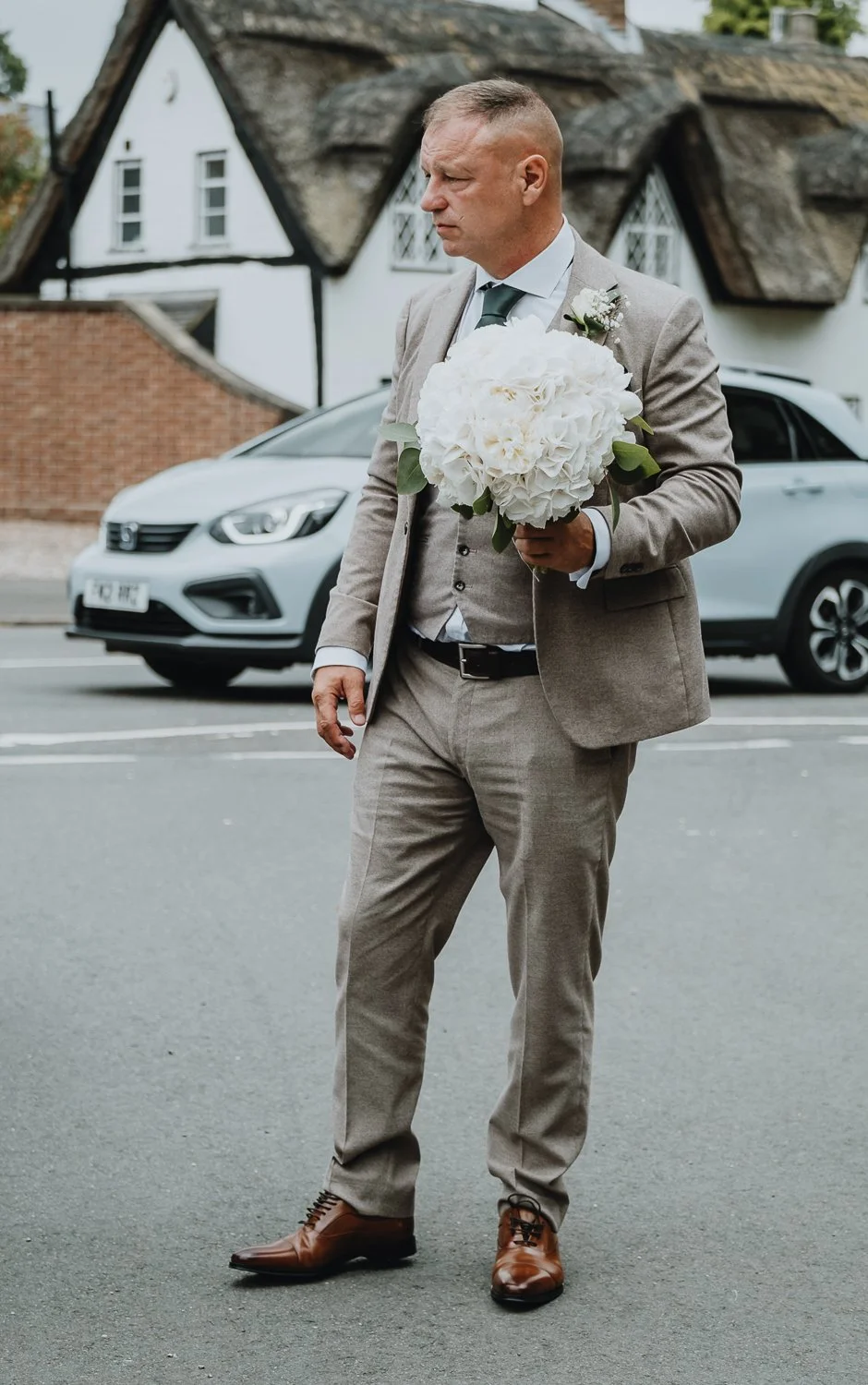 Repton-Church-Alrewas-Hayes-Wedding-Photography-27.jpg
