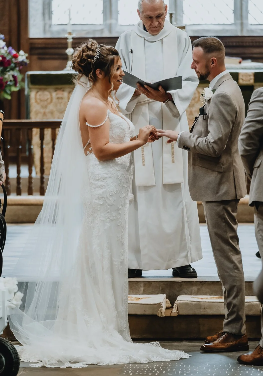Repton-Church-Alrewas-Hayes-Wedding-Photography-38.jpg