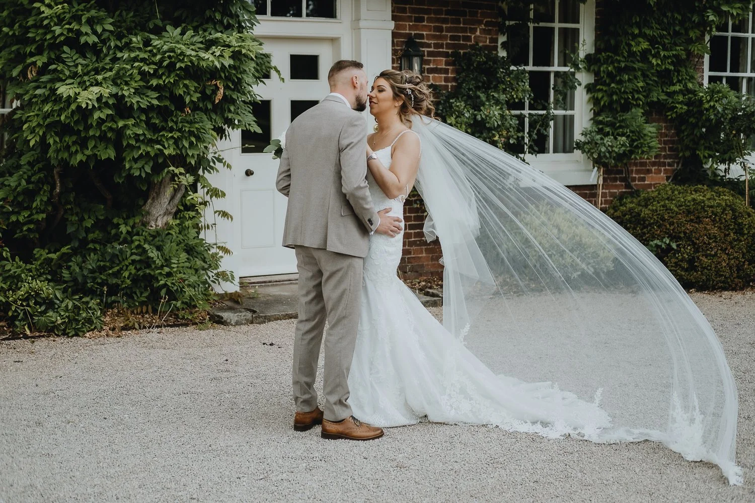 Repton-Church-Alrewas-Hayes-Wedding-Photography-67.jpg