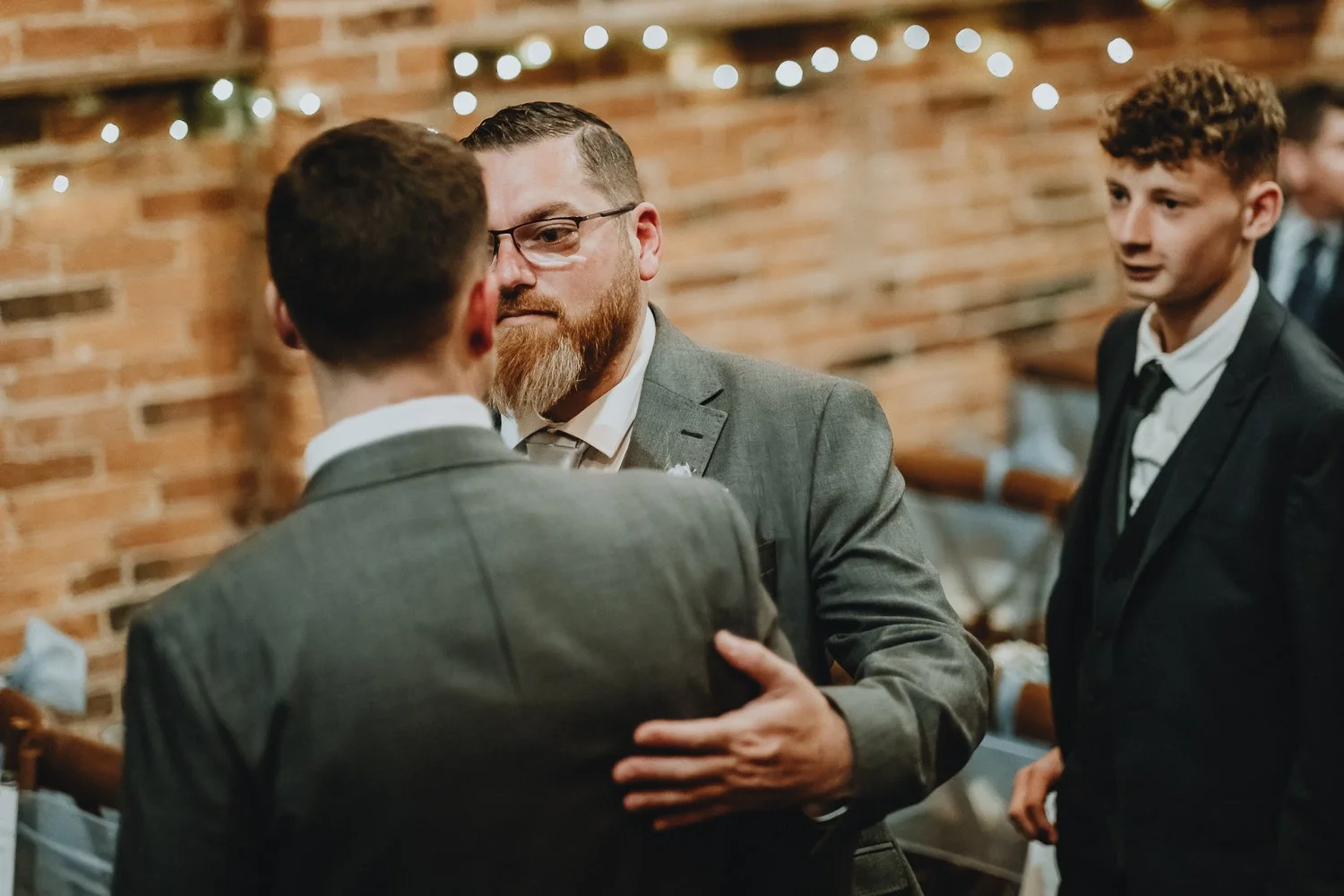 Donington-Park-Farmhouse-Wedding-Photography-28.jpg