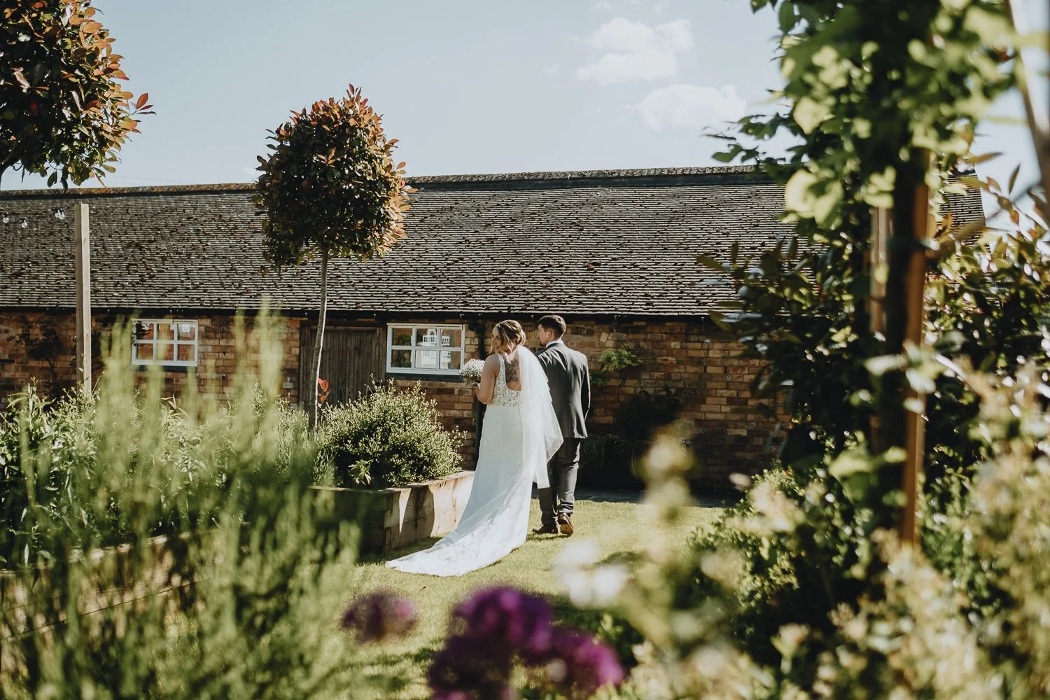 Donington-Park-Farmhouse-Wedding-Photography-81.jpg