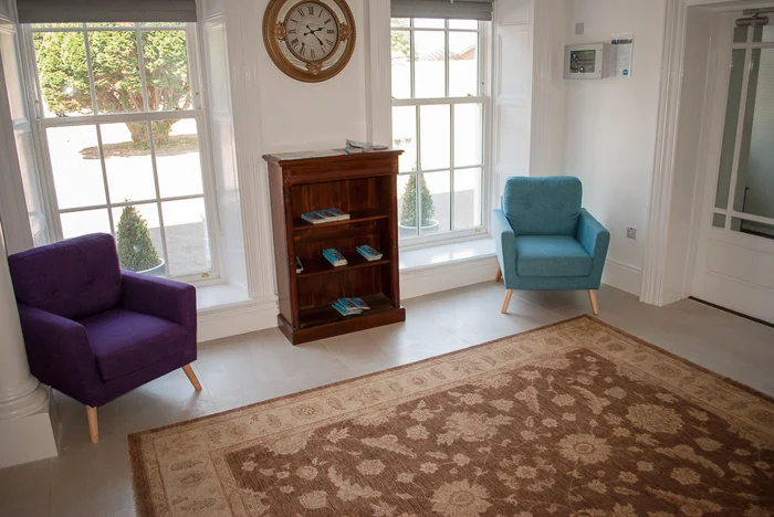 arlington_suites_living_room.jpg