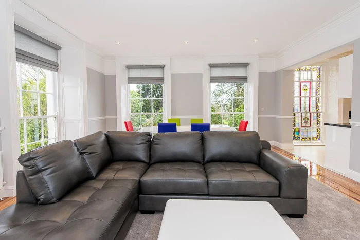 arlington_suites_large_sofa.jpg