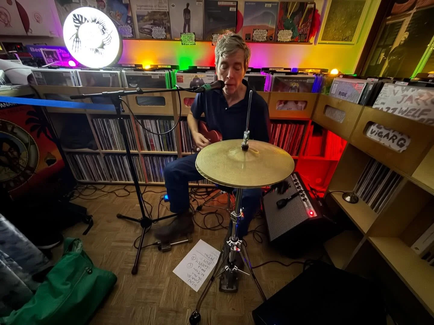 Incredible intimate performance by the brilliant @therealbillcallahan at @strangerthanparadiserecords in @marestreetmarket Hackney tonight playing songs from his new record &lsquo;My Days Of 58&rsquo;. @shoreditchdad and I joined just 38 others in th