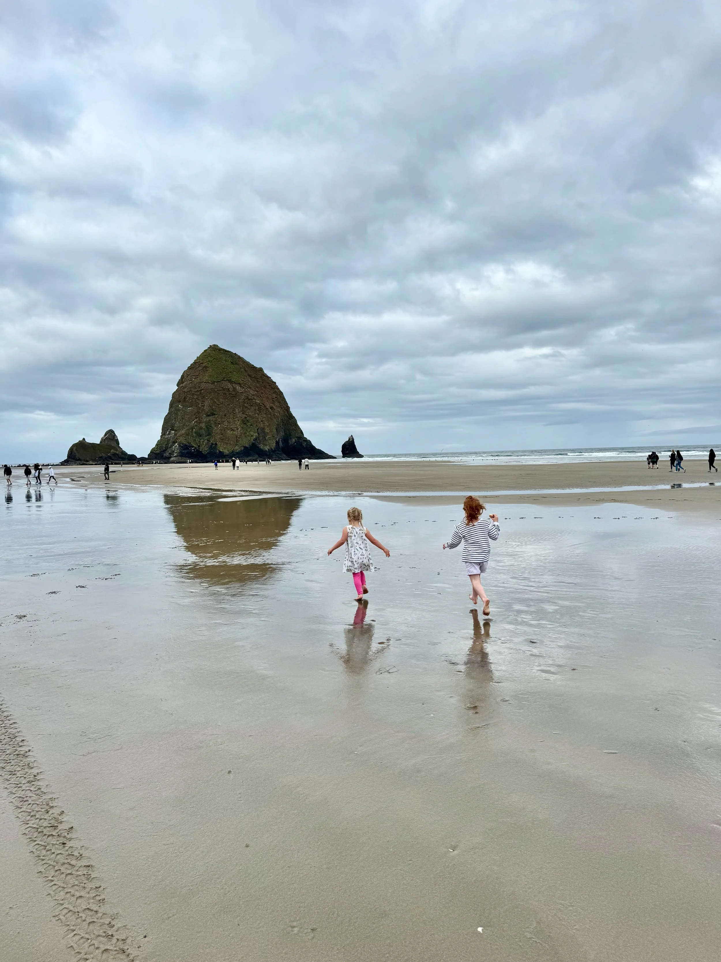 Road Trip Along the Oregon Coast Day 1 - 2: Seattle to Newport