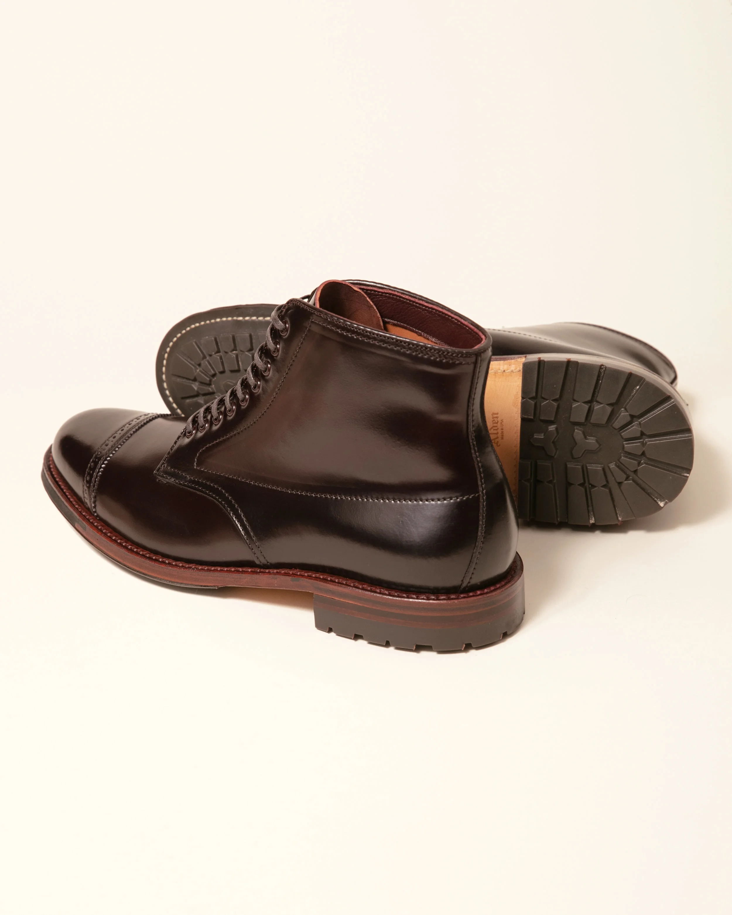 D6804C_Color8PerforatedCapToeBoot-3.jpg