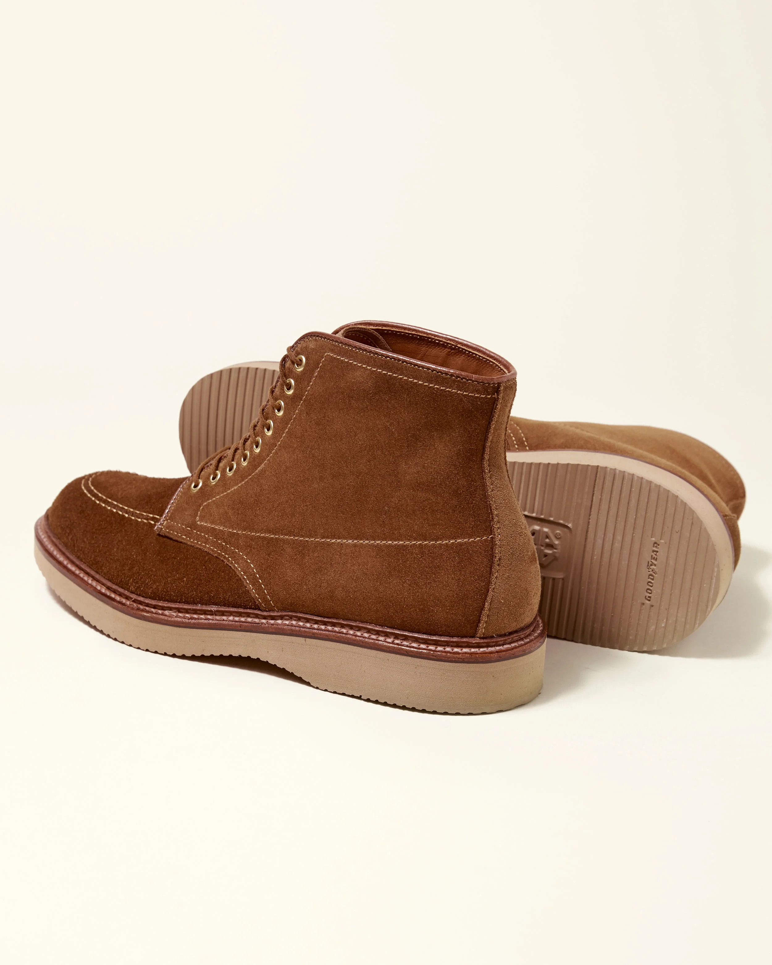 D8920_SnuffSuedeIndyBoot_Alt3.jpg