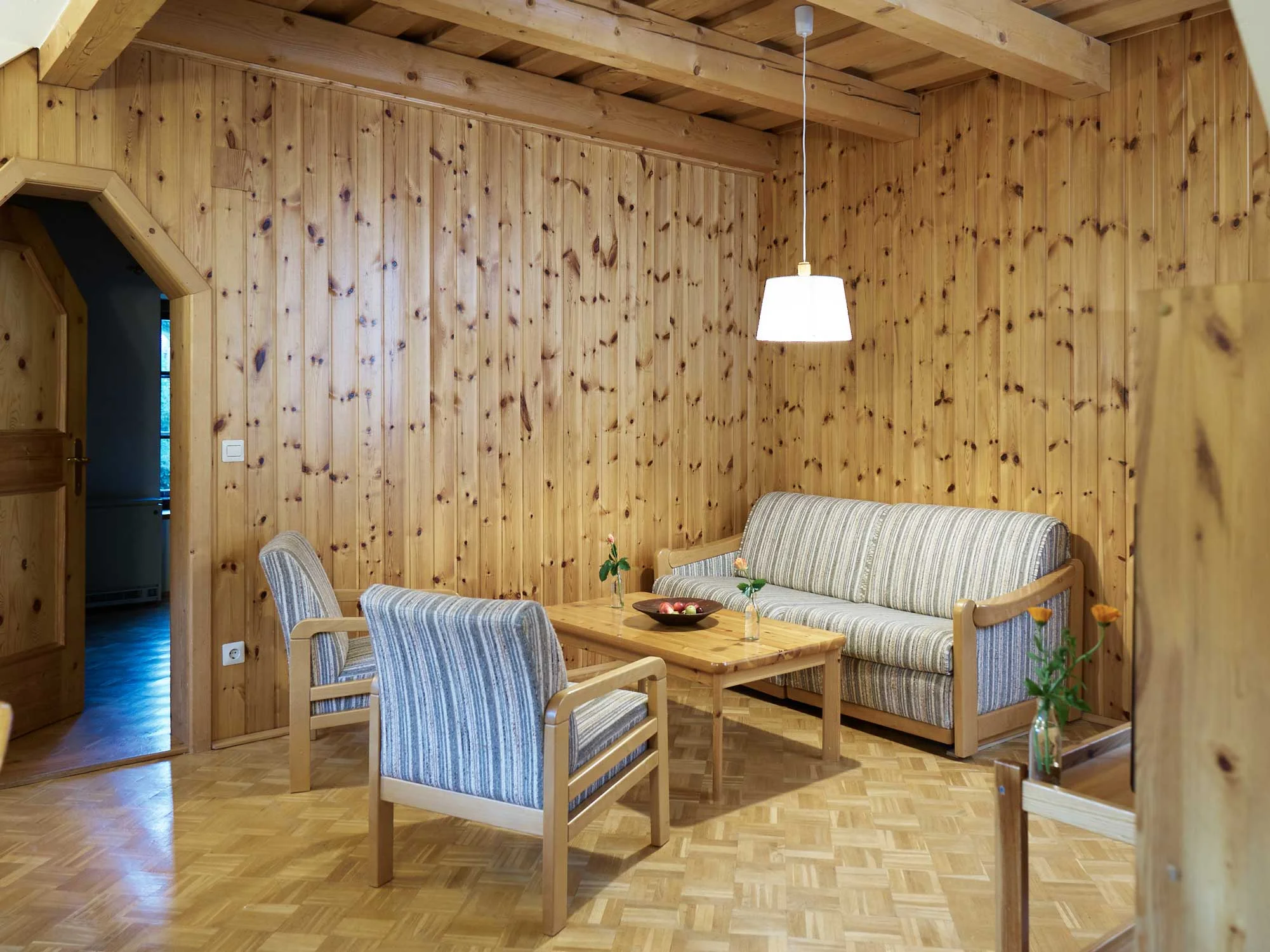 ferienwohnung-grosseckblick-wohnzimmer.jpg