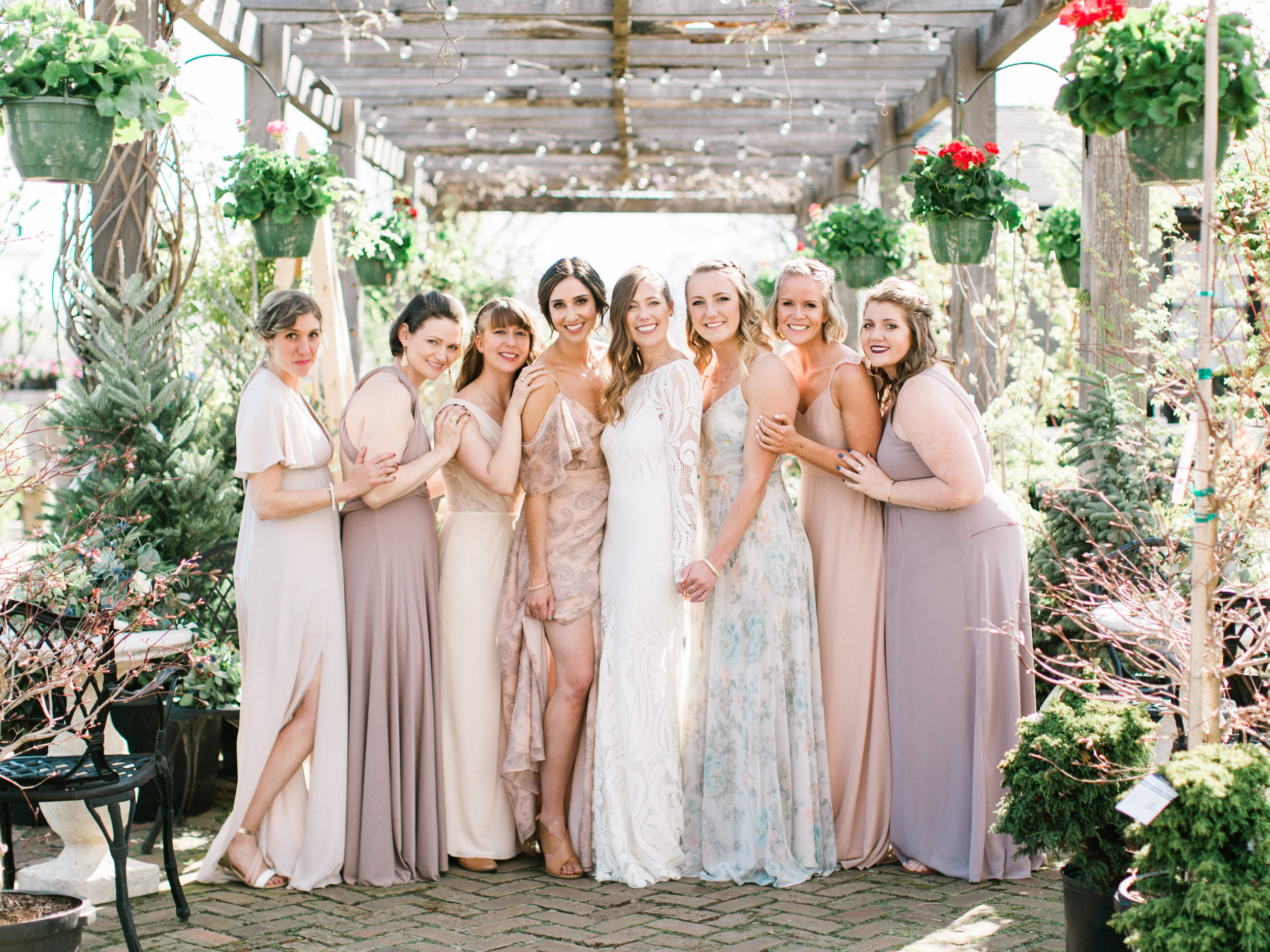 Allie Derek Blissfully Blue Garden Wedding At The Market At Grelen Angelica Co Weddings
