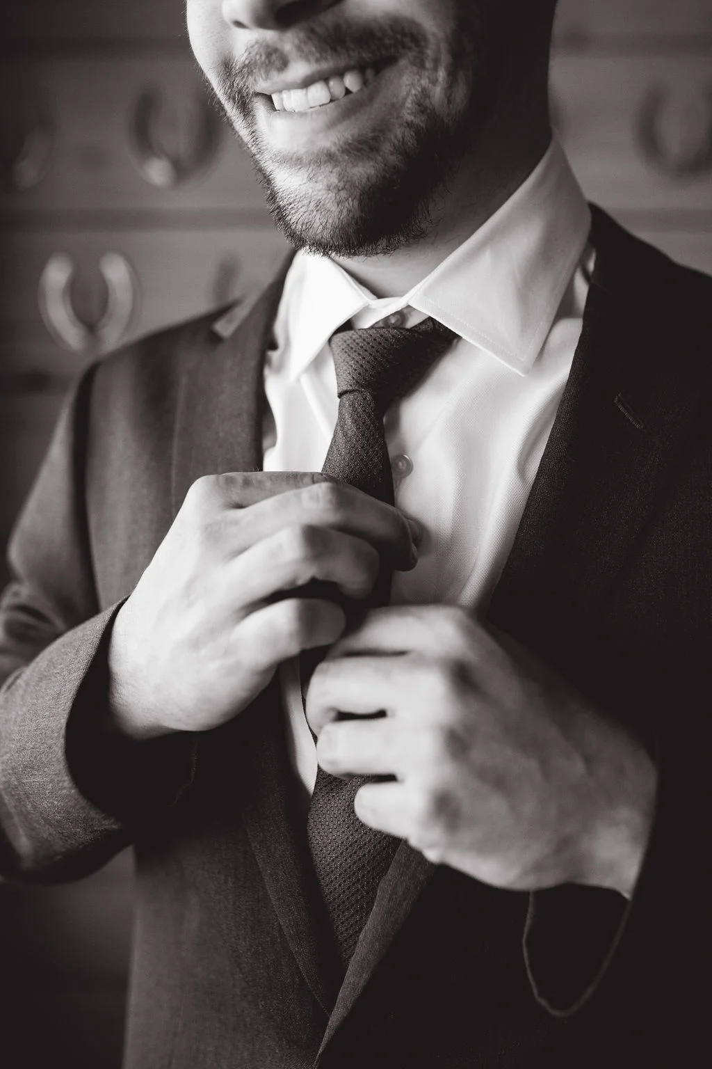 Justine&JasonWeddingSneakPeek-4.jpg