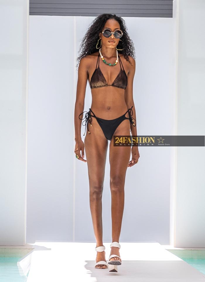 604_24Fashion_TV_24FashionTV_Natalie_Svors_Flying_Solo_Miami_Swim_week_58_1626330691.jpg