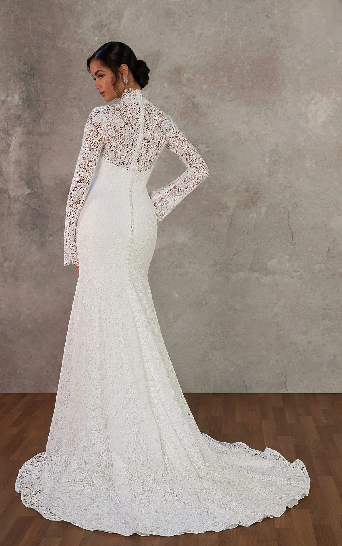 D4455-06.webp