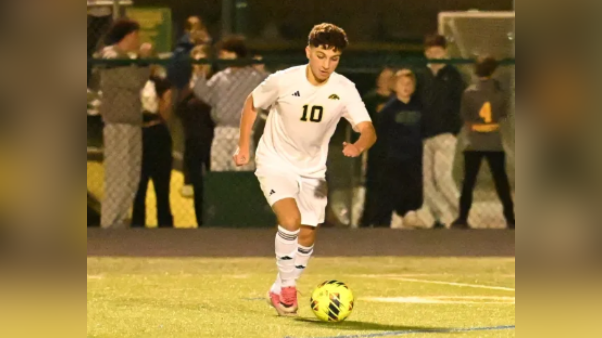 Vitale’s late goal helps Lutheran North upset No. 7 Grosse Pointe North