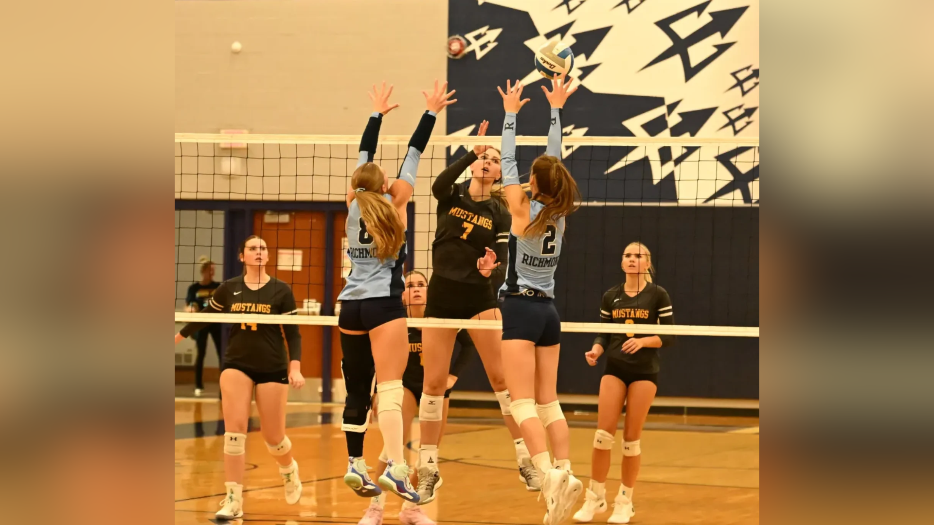 On point: Lutheran North keeps rolling up victories at fast pace on volleyball court