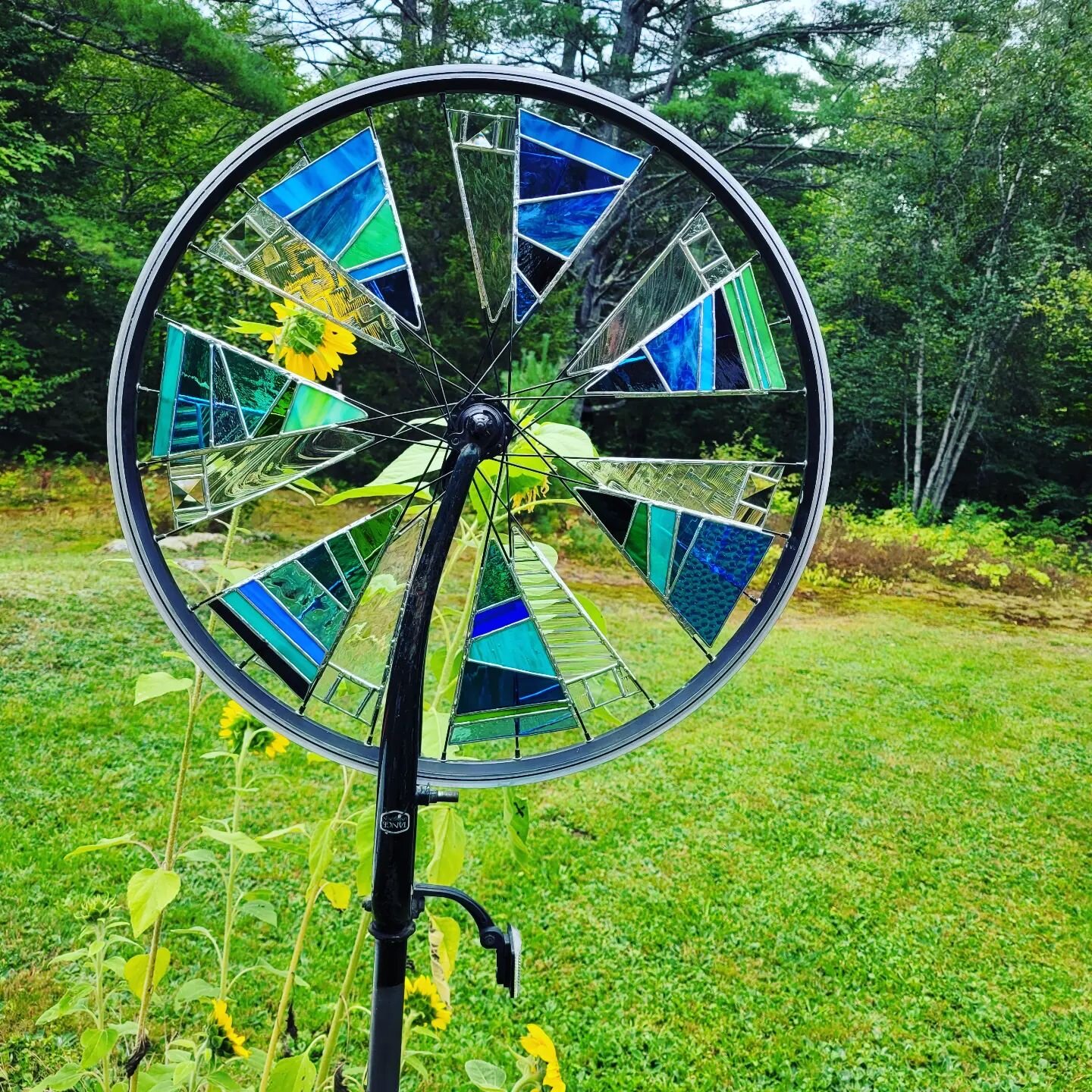 We'll have lots of garden art for sale at this year's open house.

Oct 1 10-4pm.  Oct 2 10-2pm.

1029 Bear River Rd,  Newry ME

#artforsale #openhouse