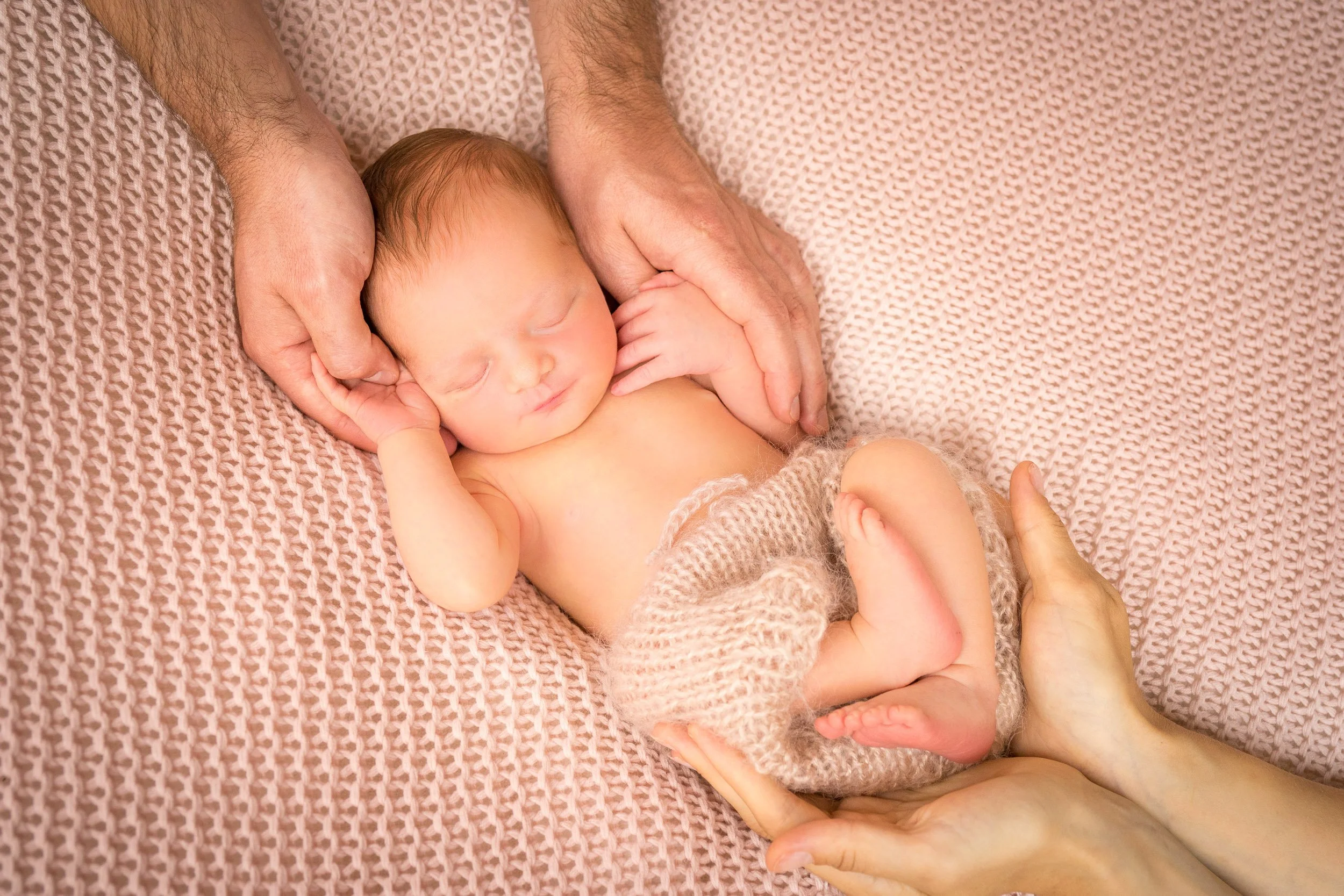 Babyfotografie Oldenburg - natürliche Babyfotografie