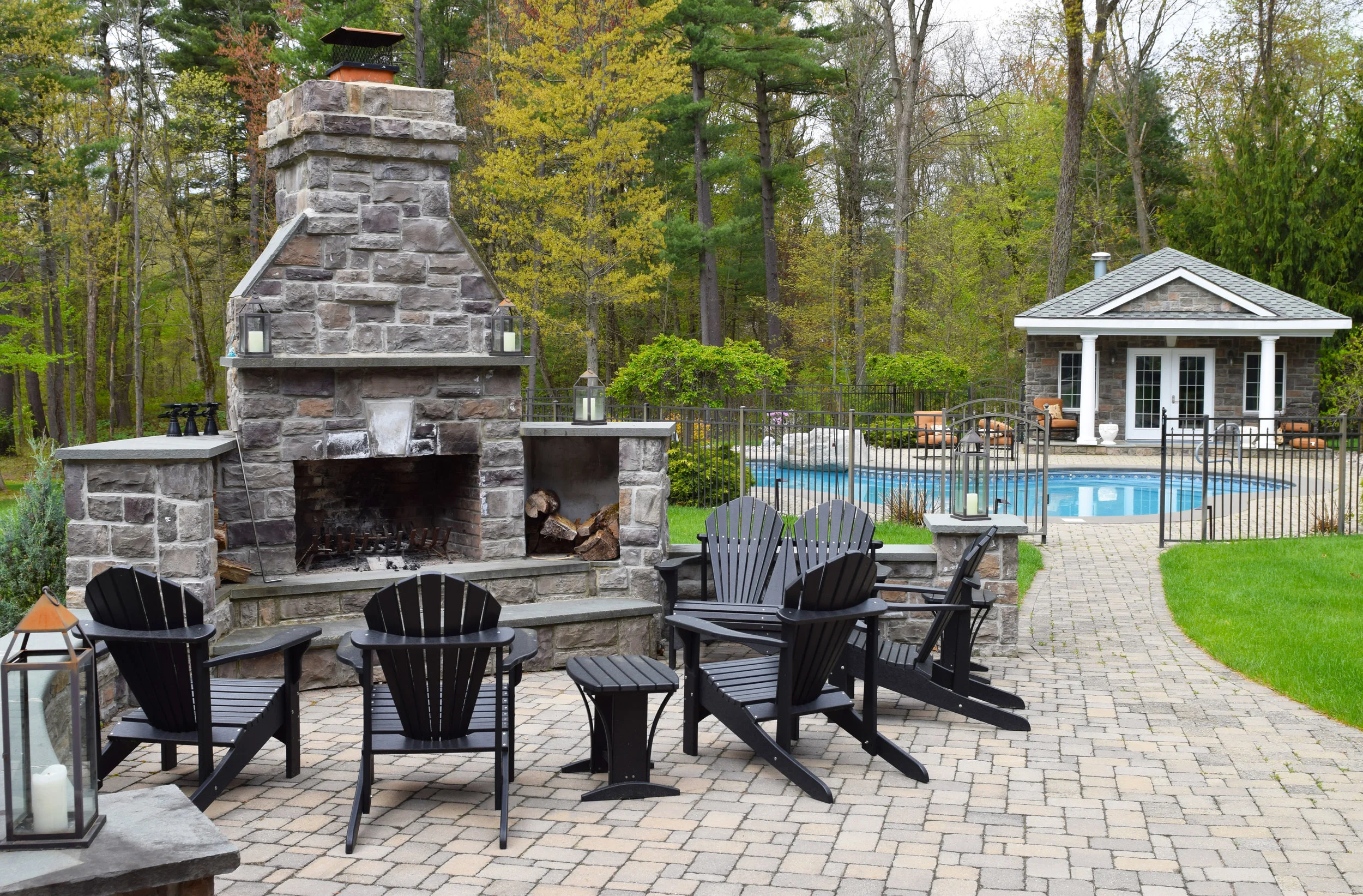 Patio1.jpg