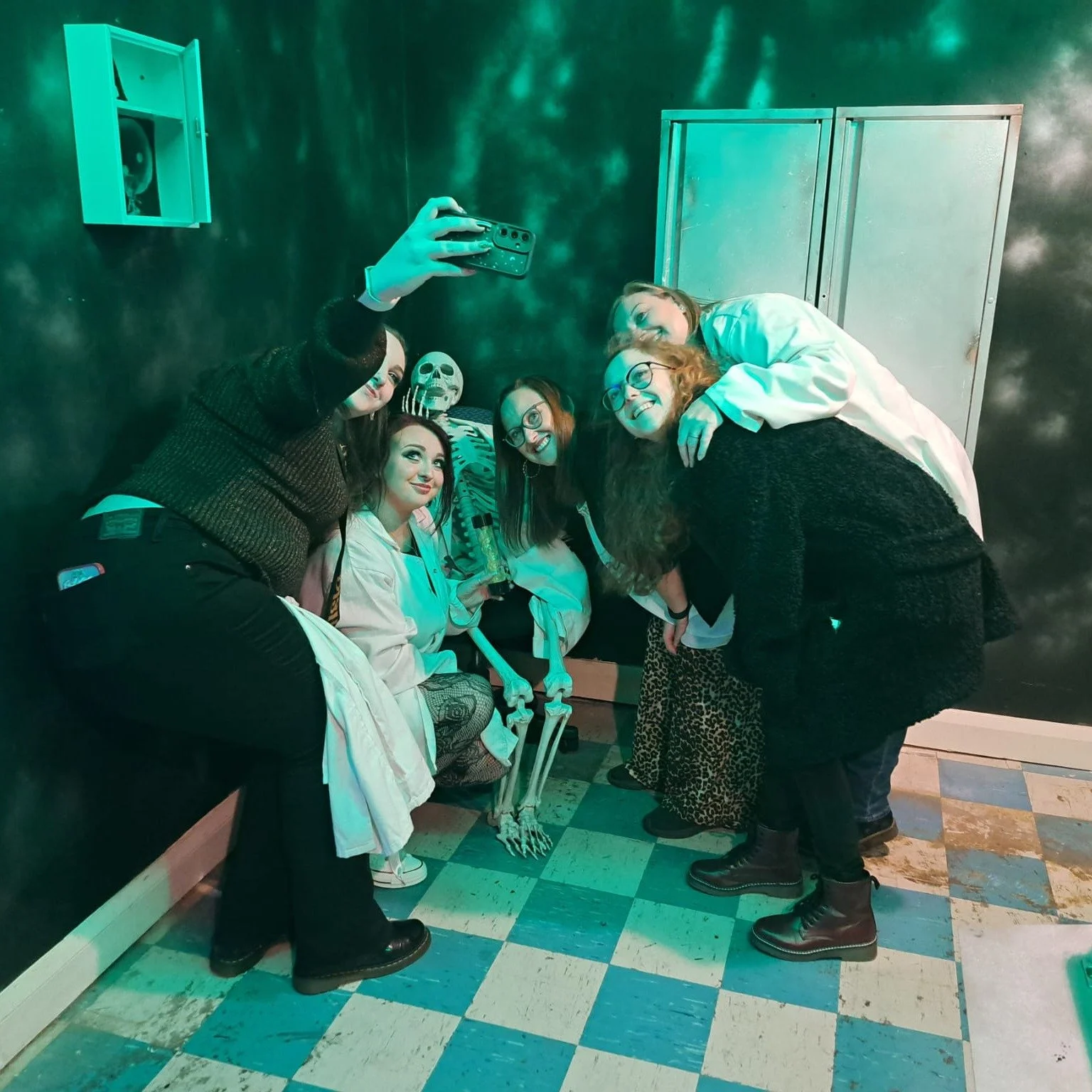 Weekend bookings are starting to fill 👀
If you want a good slot, now&rsquo;s the time.

Book here - https://canyouescapeyork.resova.co.uk/