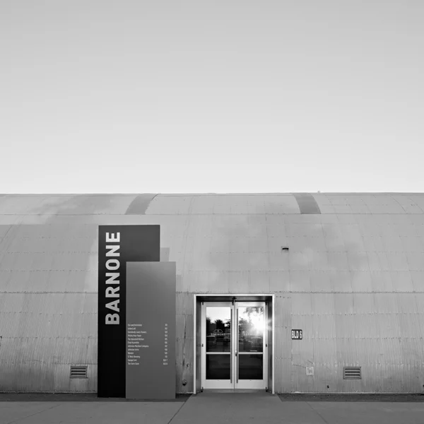 BARNONE_DA_jr_1209_bw_web_sq.jpg
