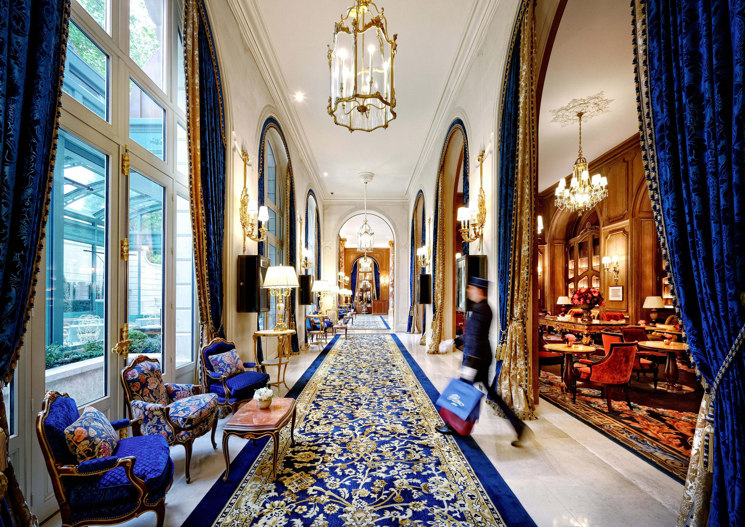 ritz-carlton-paris-lobby.ngsversion.1474906330592.jpg