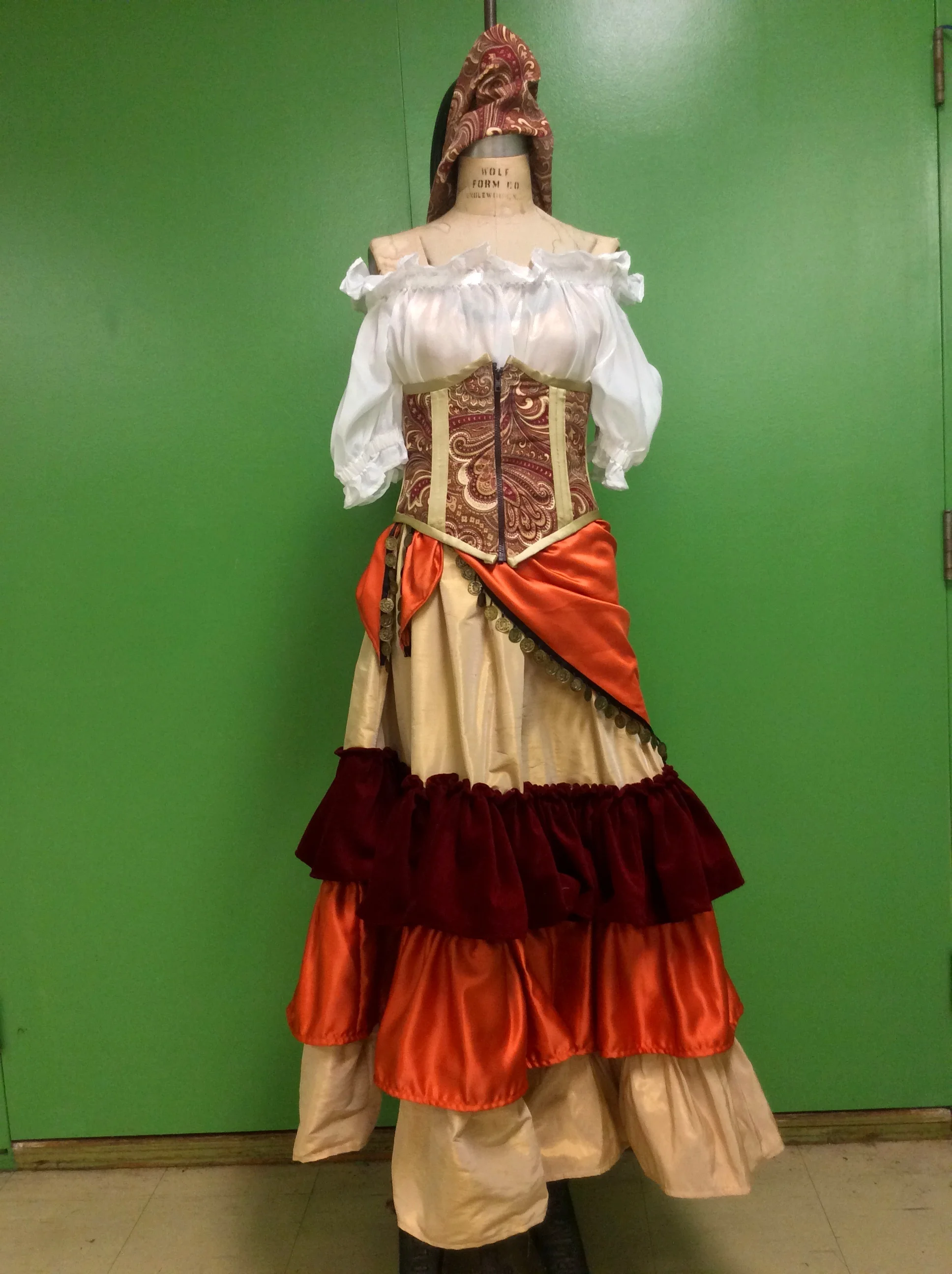 Fourtune Teller (Campy Spooky - Spirit Manor)