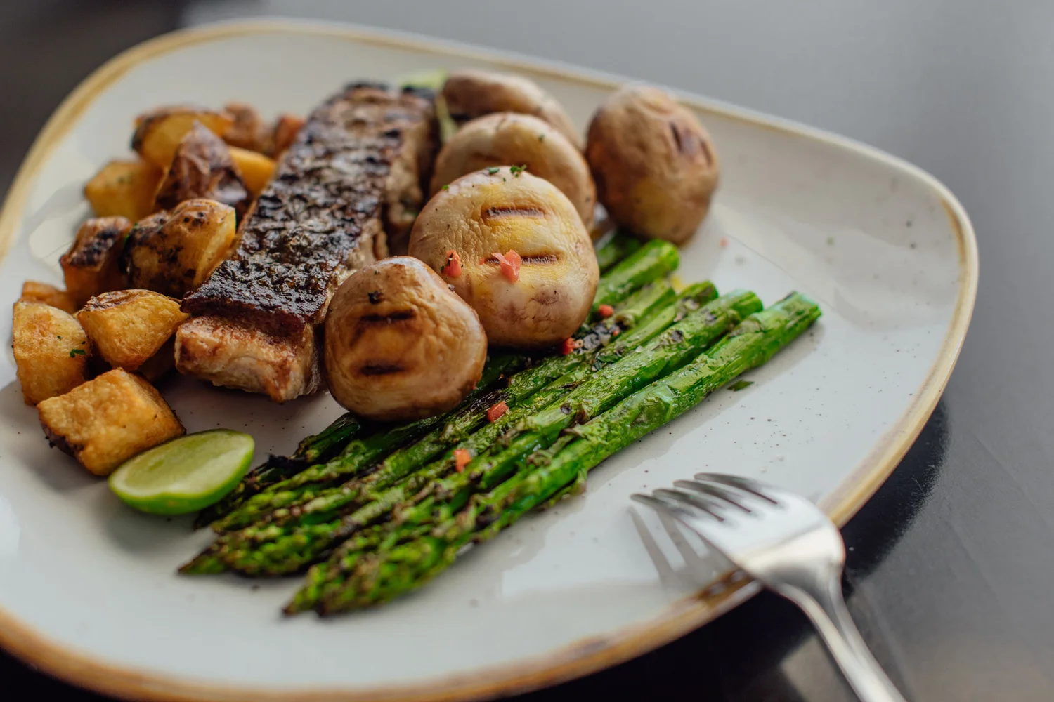 Cabos-Corvina-Parrilla-Vegetales-02.jpg
