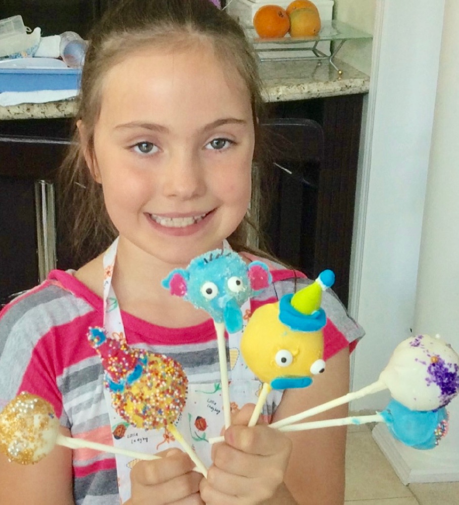 Make Cake Pops at Fun Camp