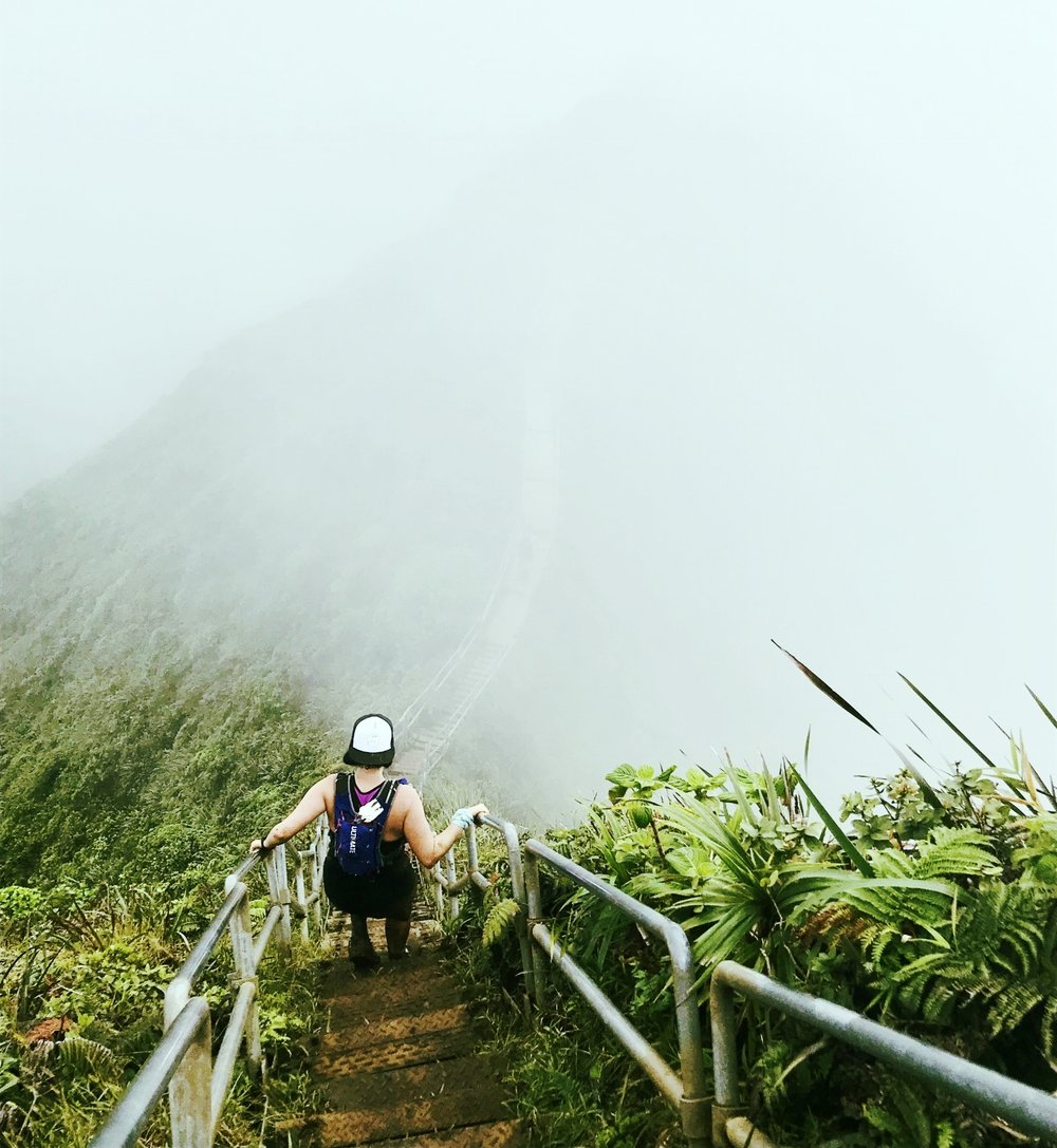 Running The Legal Way To The Stairway To Heaven The Moanalua Valley Trail O Ahu Hawaii The Virtual Strategist