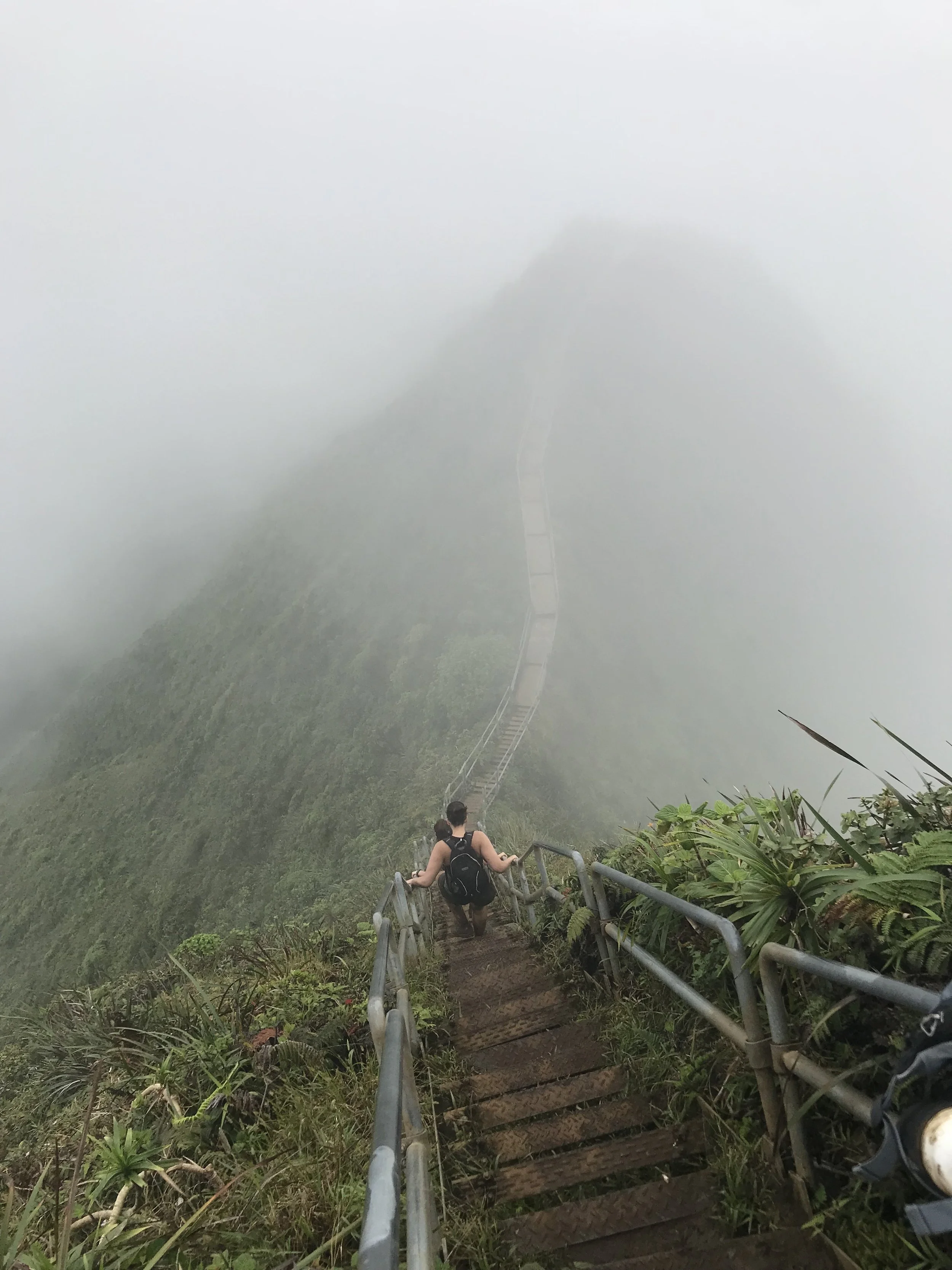 Running the Legal way to the Stairway to Heaven - The Moanalua Valley Trail. O’ahu, Hawaii.