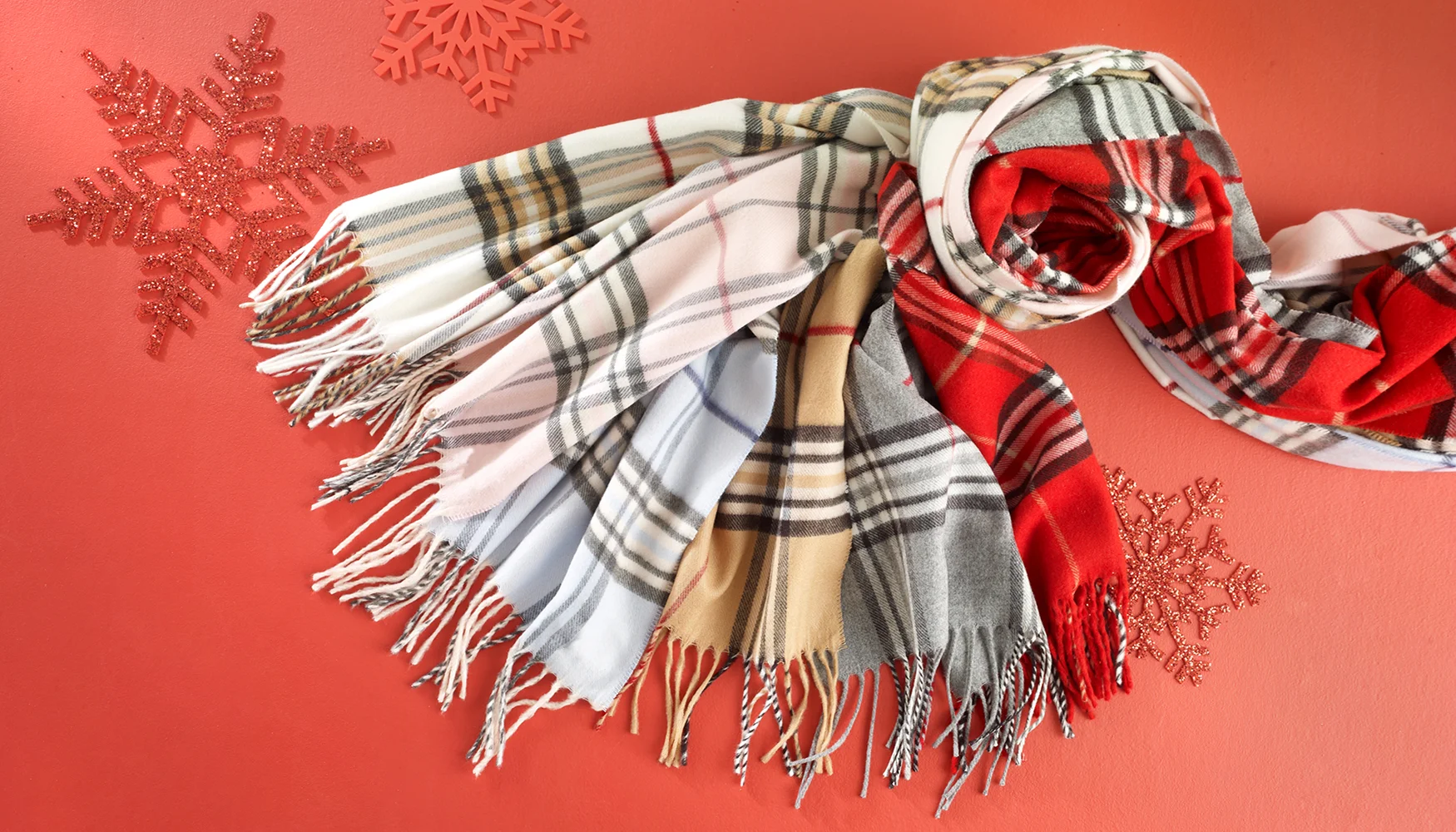 10_holiday_scarfs.jpg