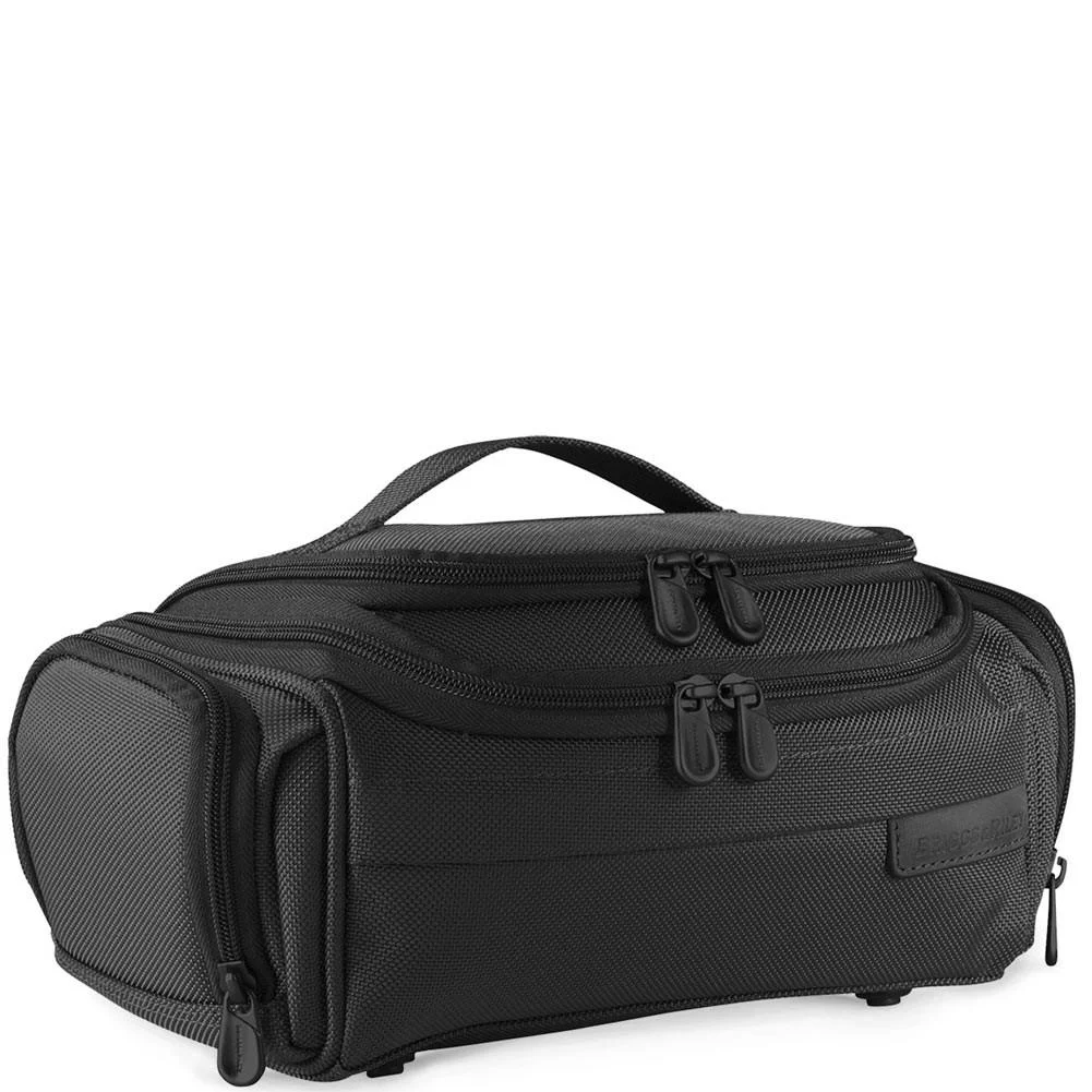 114-4_executive_toiletry_case_briggs_riley_baseline3.jpg
