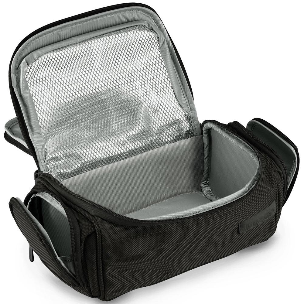 114-4_executive_toiletry_case_briggs_riley_baseline4.jpg