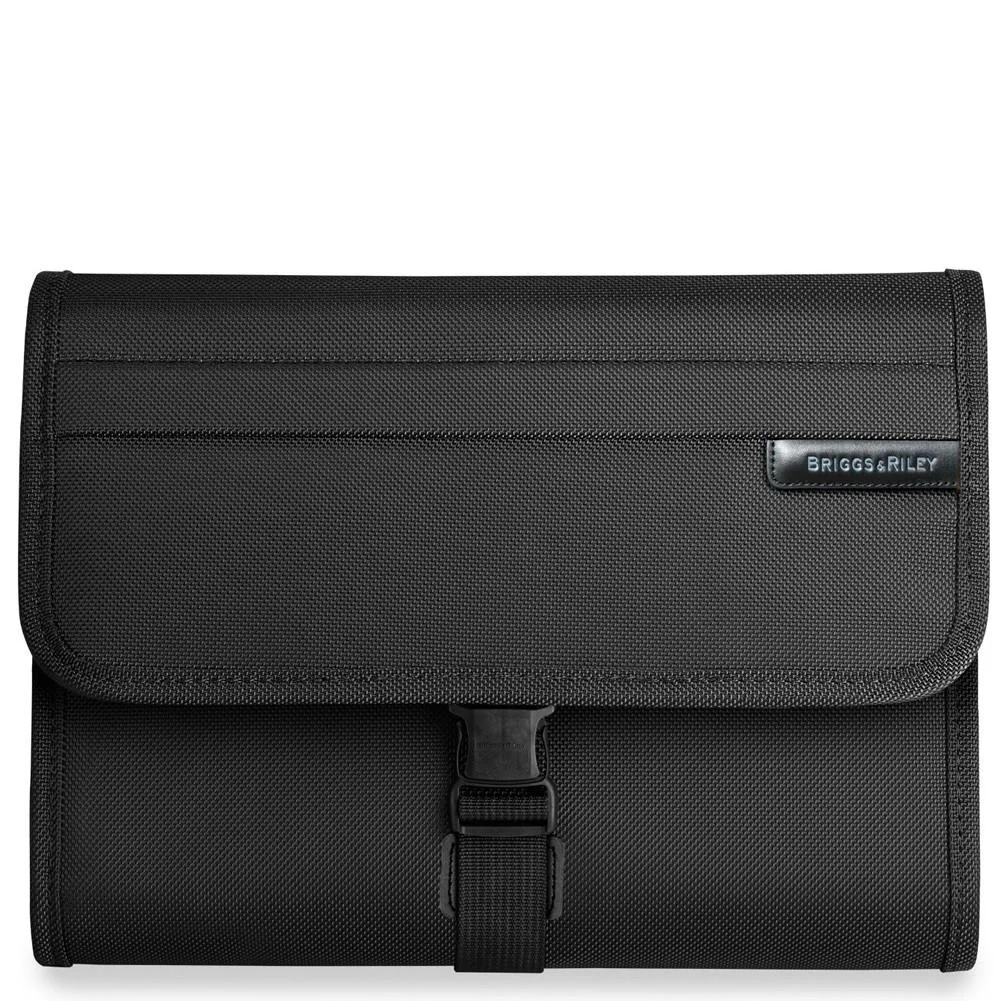 baseline1026_deluxe_toiletry_kit_briggs_riley_luggage1.jpg