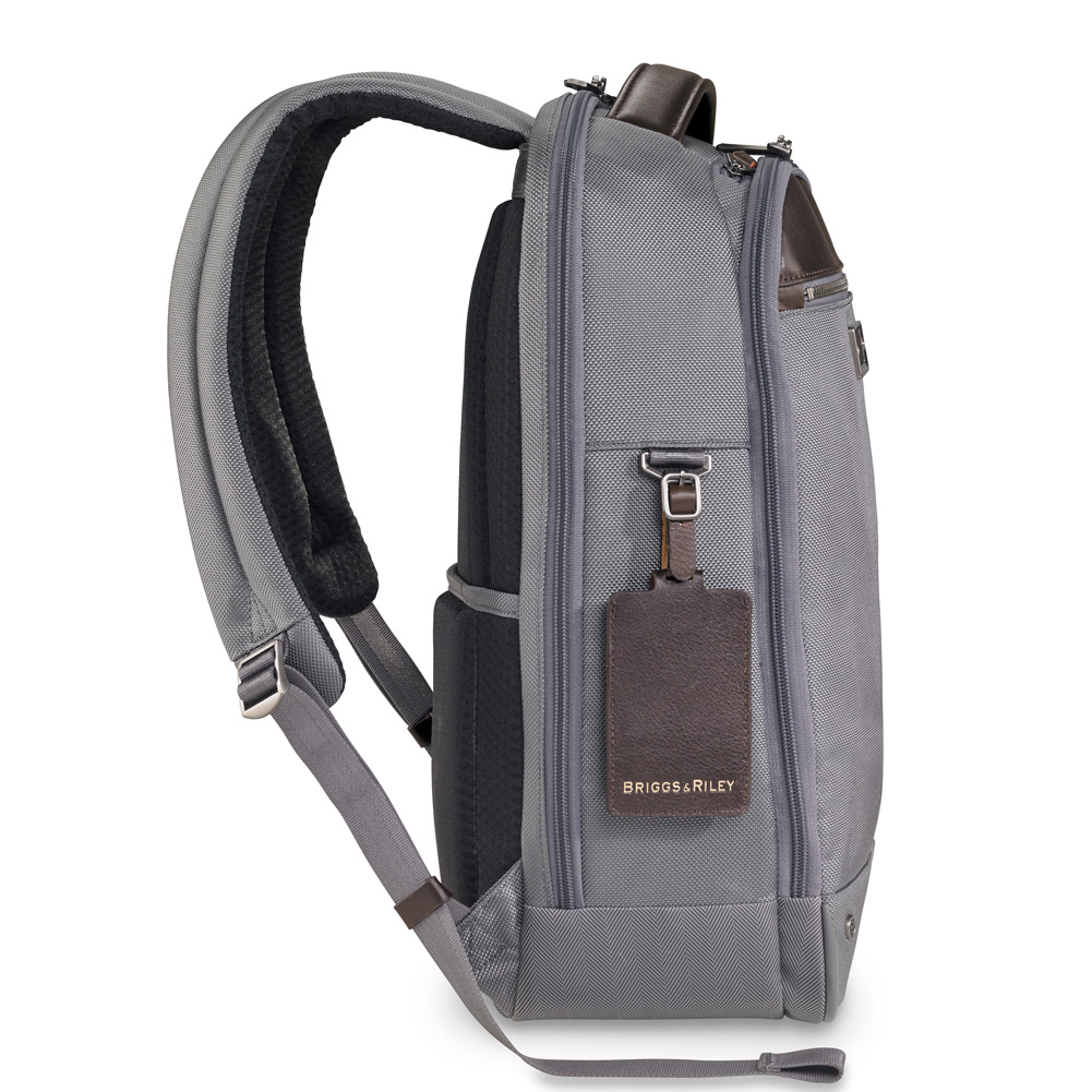 KB425x-4f_mgm_briggs_riley_medium_slim_backpack11.jpg