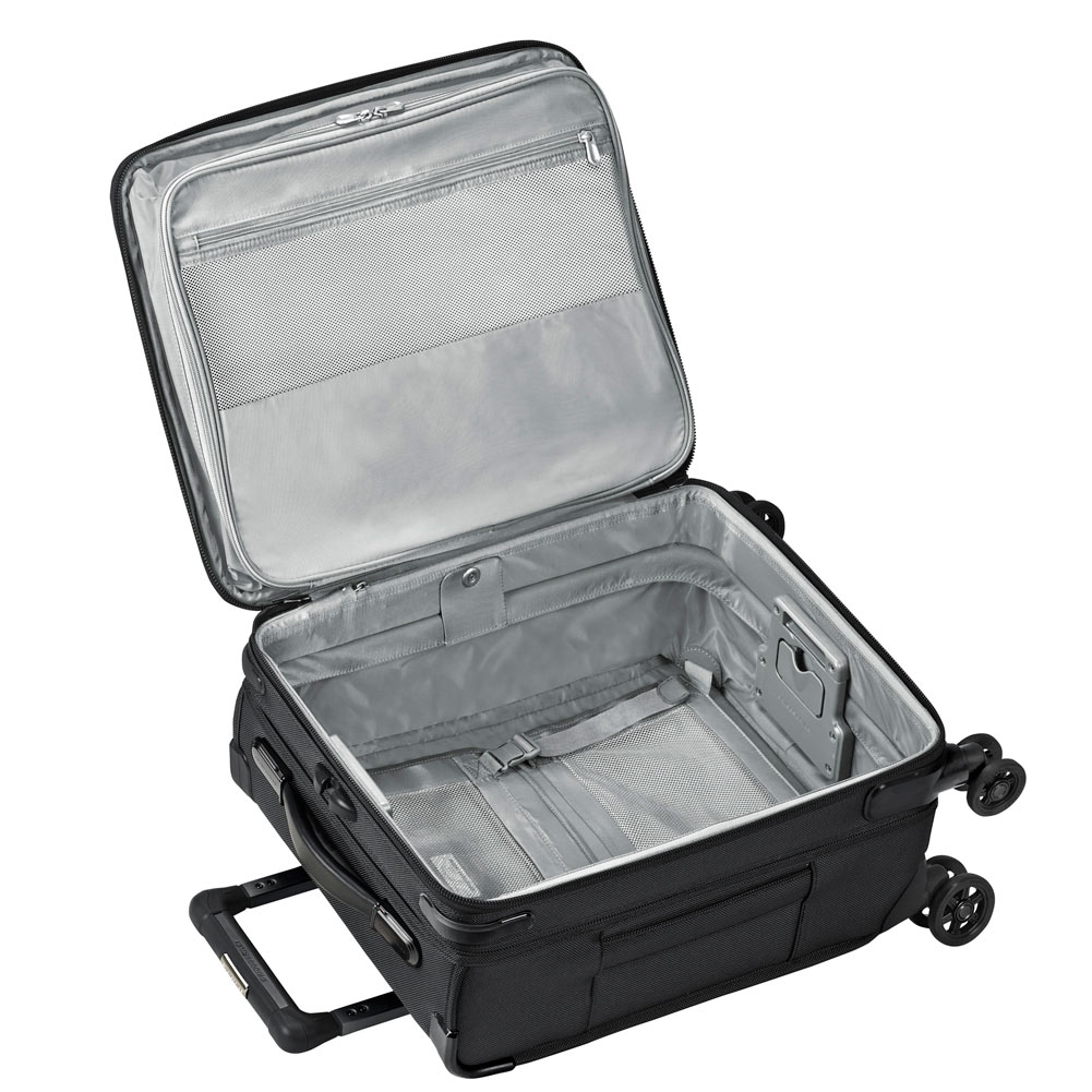Briggs & Riley Baseline Commuter Expandable Spinner Inside Black