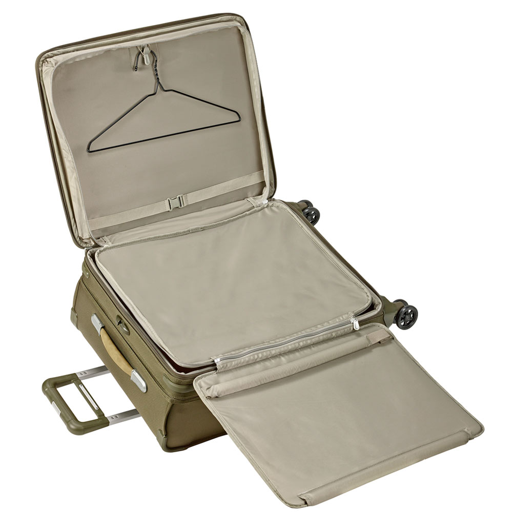 U125CXSP-7ic_briggs_riley_medium_expandable_upright_two_wheel_suitcase1.jpg
