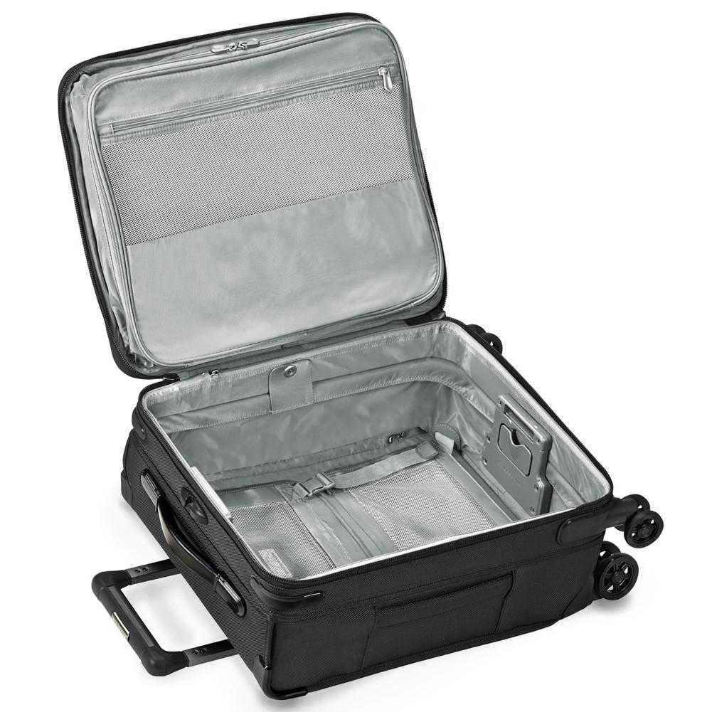 U121CXSPW_baseline_international_carry_on_expandable_wide_body_spinner_briggs_riley4.jpg