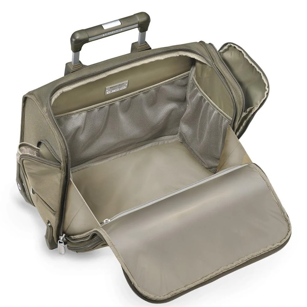 U116_baseline_cabin_spinner_briggs_riley_Carryon_luggage6.jpg
