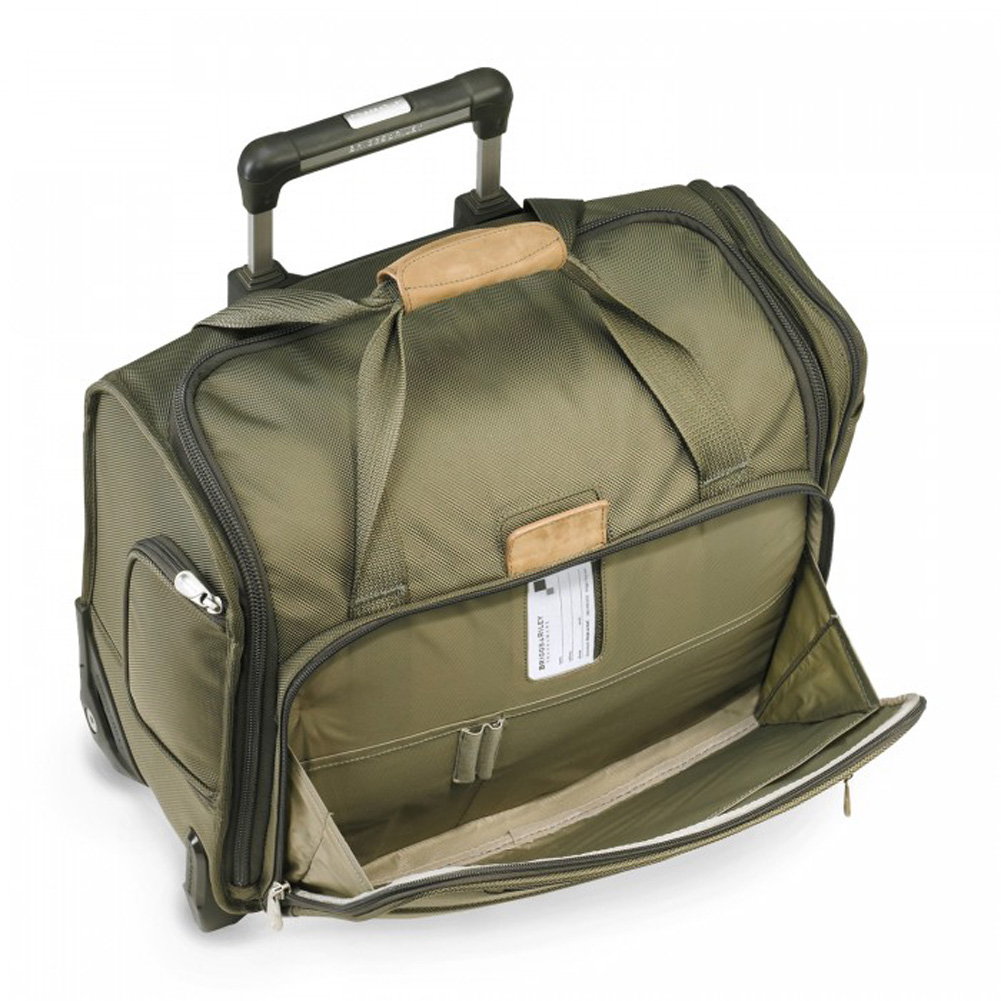 U116_baseline_cabin_spinner_briggs_riley_Carryon_luggage_navy2.jpg