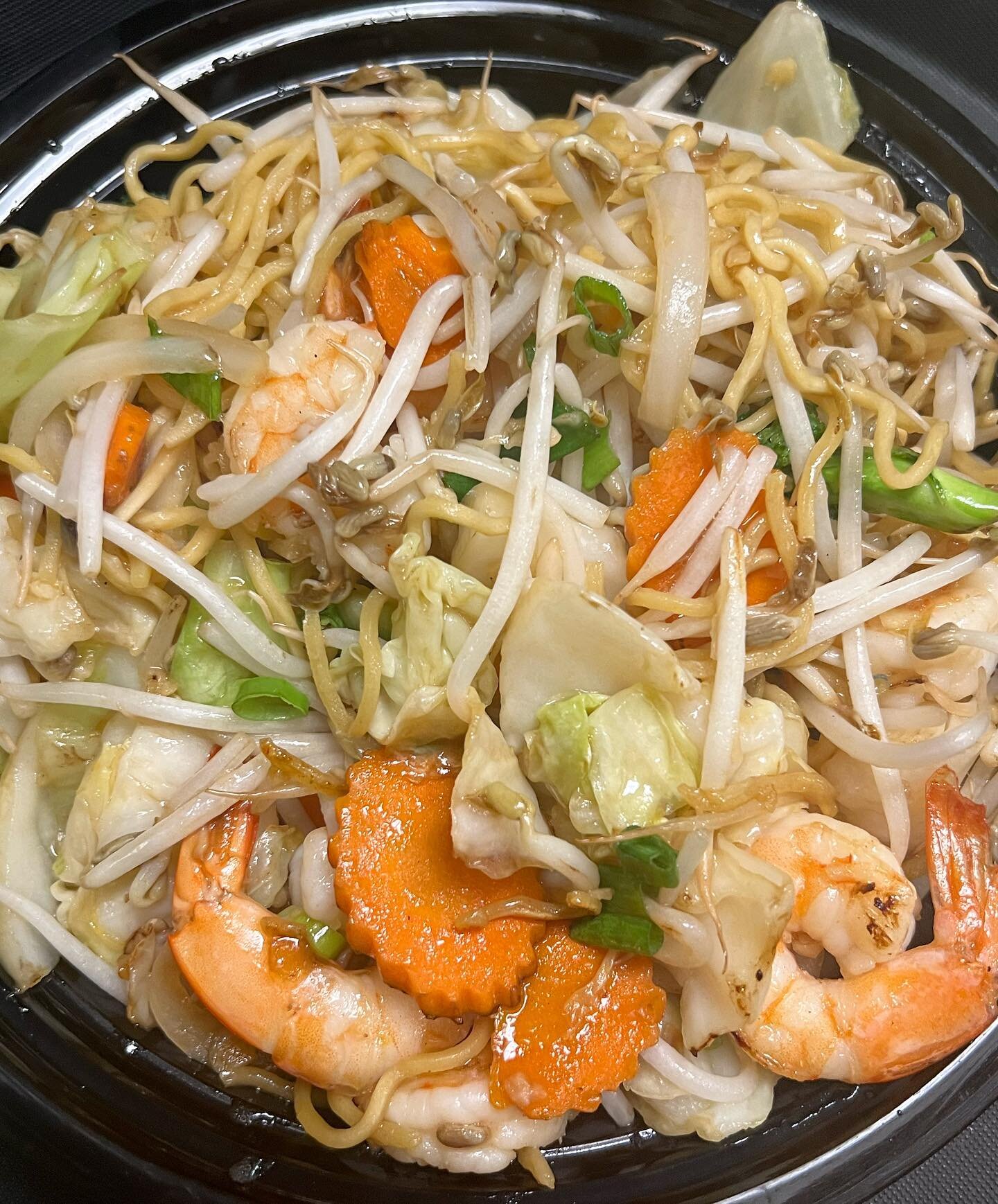 A perfect bowl of Chow Mein Shrimp 🍤🤍 

Now open for dine-in, take-out, and delivery! ✨

📞 661-513-0330, 661-513-0350 
🖥️ Order online at thaichefsvalencia.com 

Thai Chefs Restaurant 
📍28014 Seco Canyon Rd, Santa Clarita CA 91390

#thaifood #th