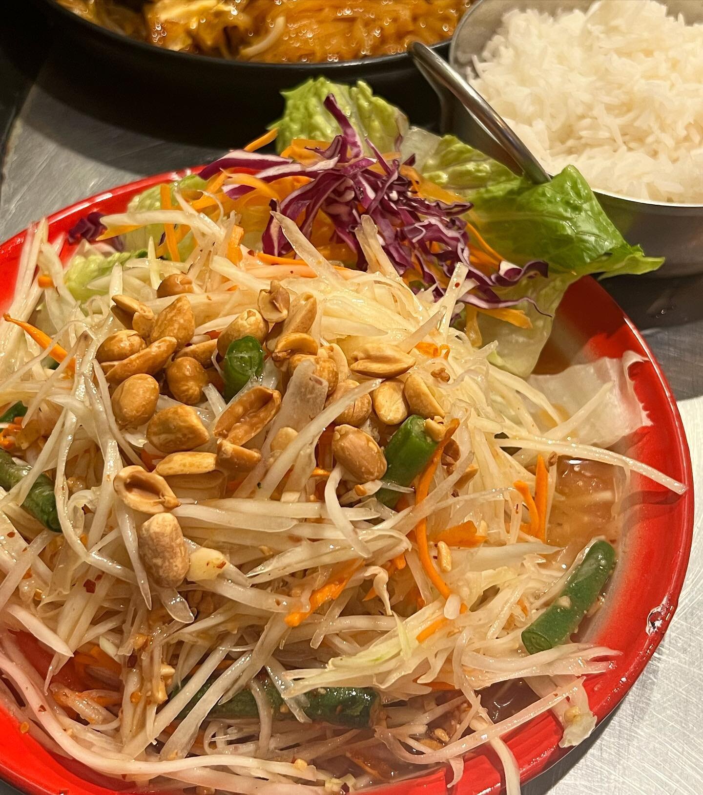 Refreshing Papaya Salad ✨

Vegan, vegetarian and gluten-free friendly 🌱 No MSG 

Now open for dine-in, take-out, and delivery! ✨

📞 661-513-0330, 661-513-0350 
🖥️ Order online at thaichefsvalencia.com 

Thai Chefs Restaurant 
📍28014 Seco Canyon R