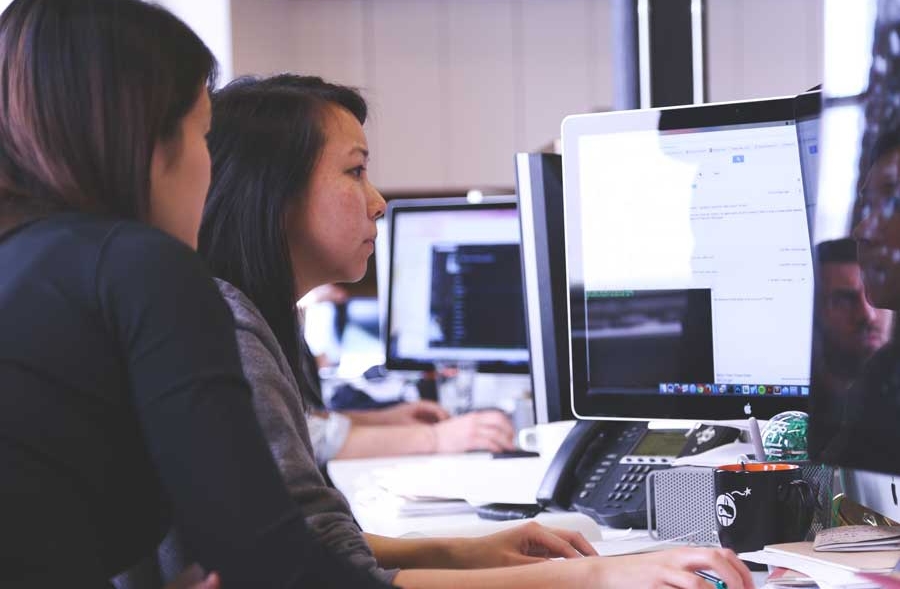 coaching-coders-coding-7374.jpg
