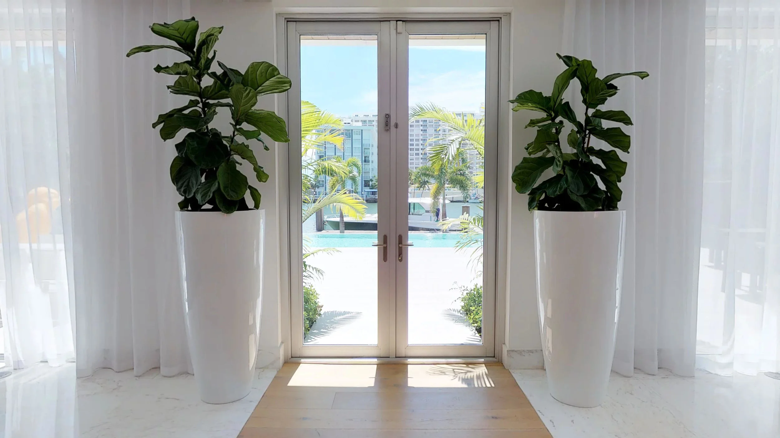 ewTgtCFHLoc - 06.14.2018_21.28.14.jpg