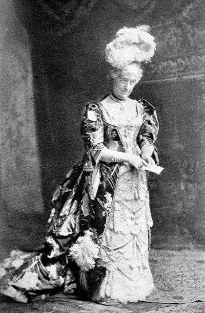 80 KB Louisa Lane Drew as Mrs-Malaprop.jpeg