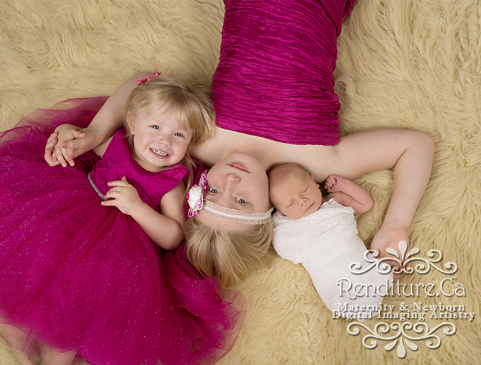 Saskatoon-Newborn-Family-Renditure-Baby-Photography-Photographer-Maternity-Pregnancy-Saskatchewan-80gFBR.jpg
