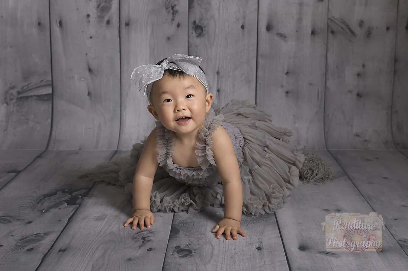 Saskatoon-Newborn-Family-Renditure-Mini-Session-Photography-Photographer-Maternity-Pregnancy-Saskatchewan-507FBR.jpg