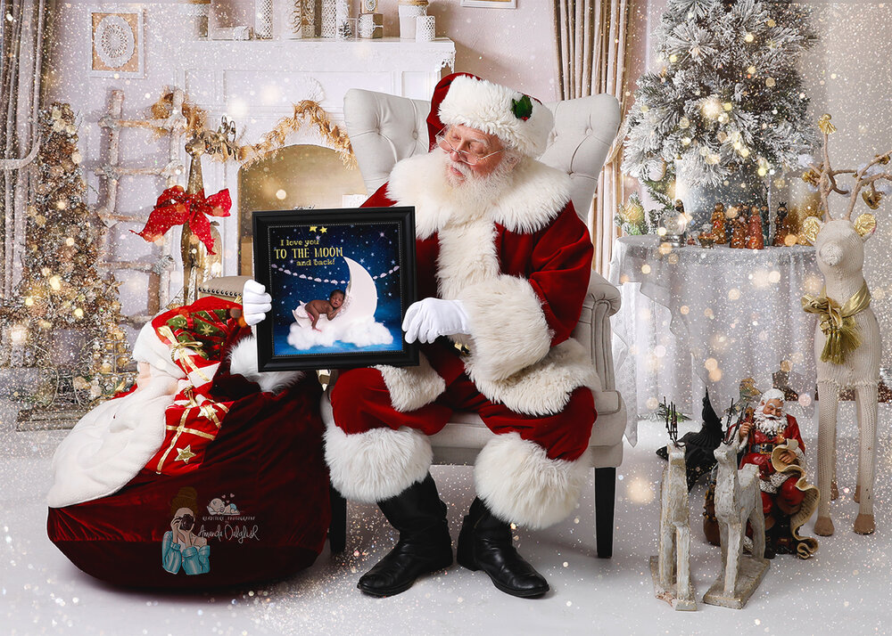 Saskatoon-YXE-Family-Renditure-Christmas-Photographer-Holiday Photos-Christmas Photos-Studio-714FBR.jpg