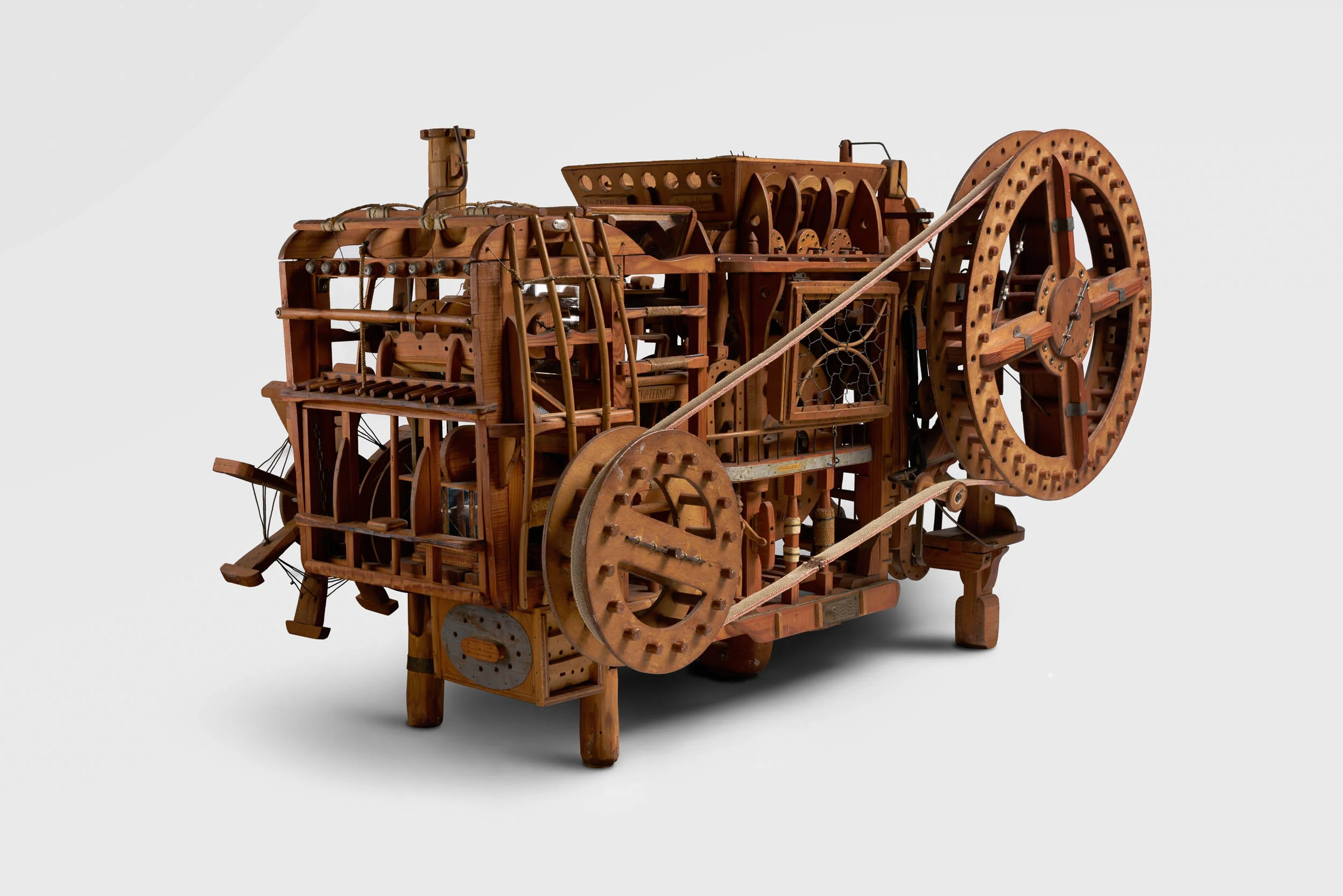 MONC-001_OIWeb.jpg