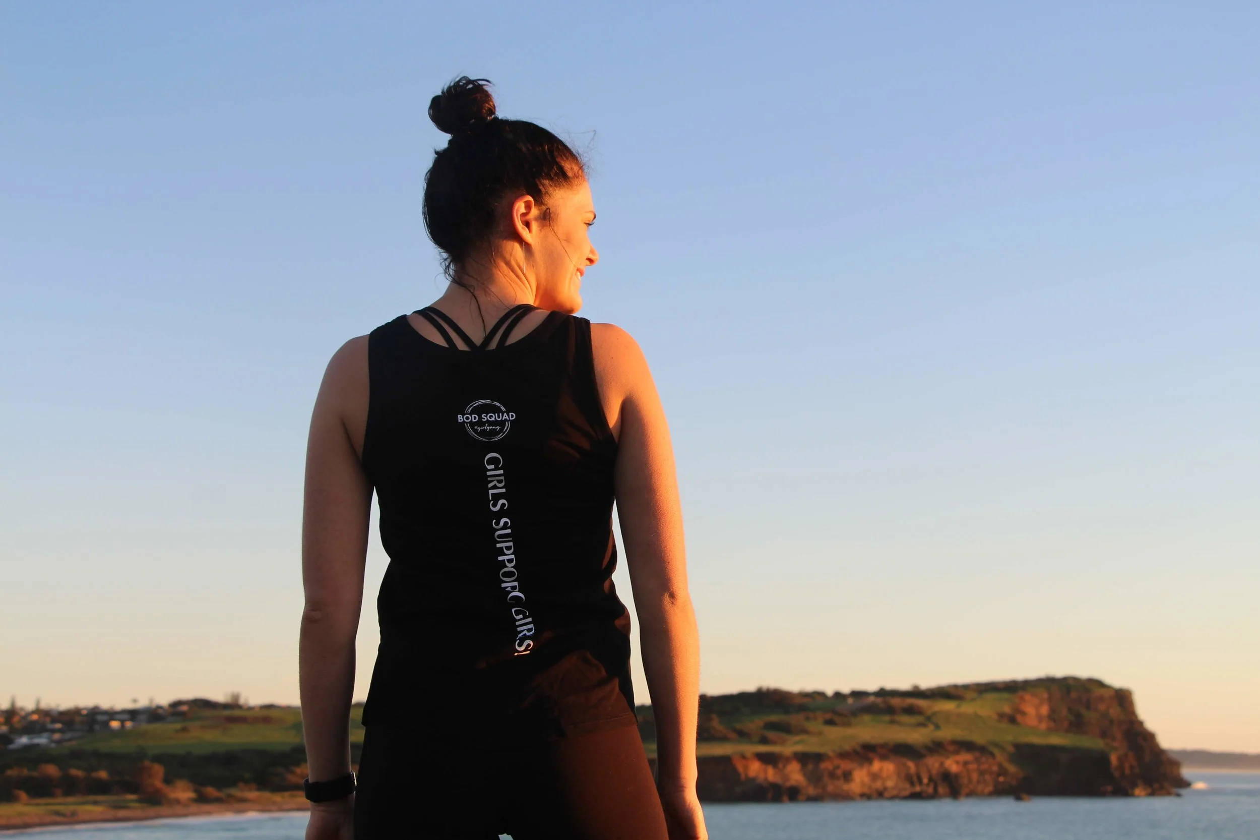 *NEW* 'Girls Support Girls' Singlet | Black